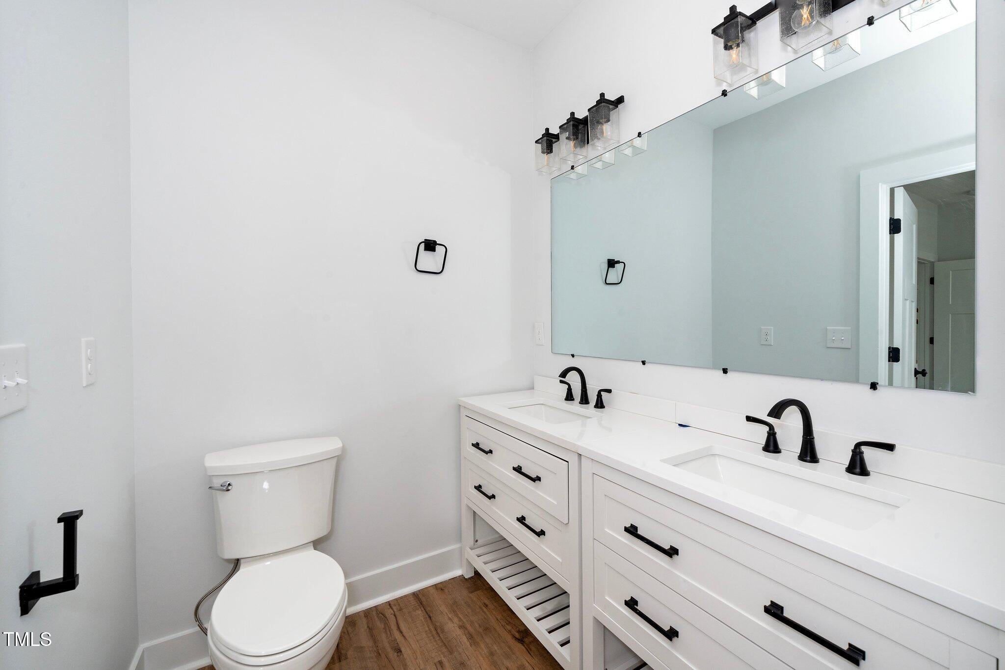 Raleigh, North Carolina, 27603, United States, 4 Bedrooms Bedrooms, ,4 BathroomsBathrooms,Residential,For Sale,1838446