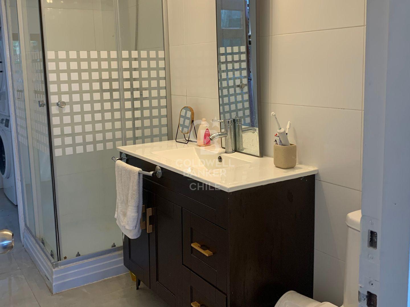Viña Del Mar, Chile, 6 Bedrooms Bedrooms, ,3 BathroomsBathrooms,Residential,For Sale,1728668
