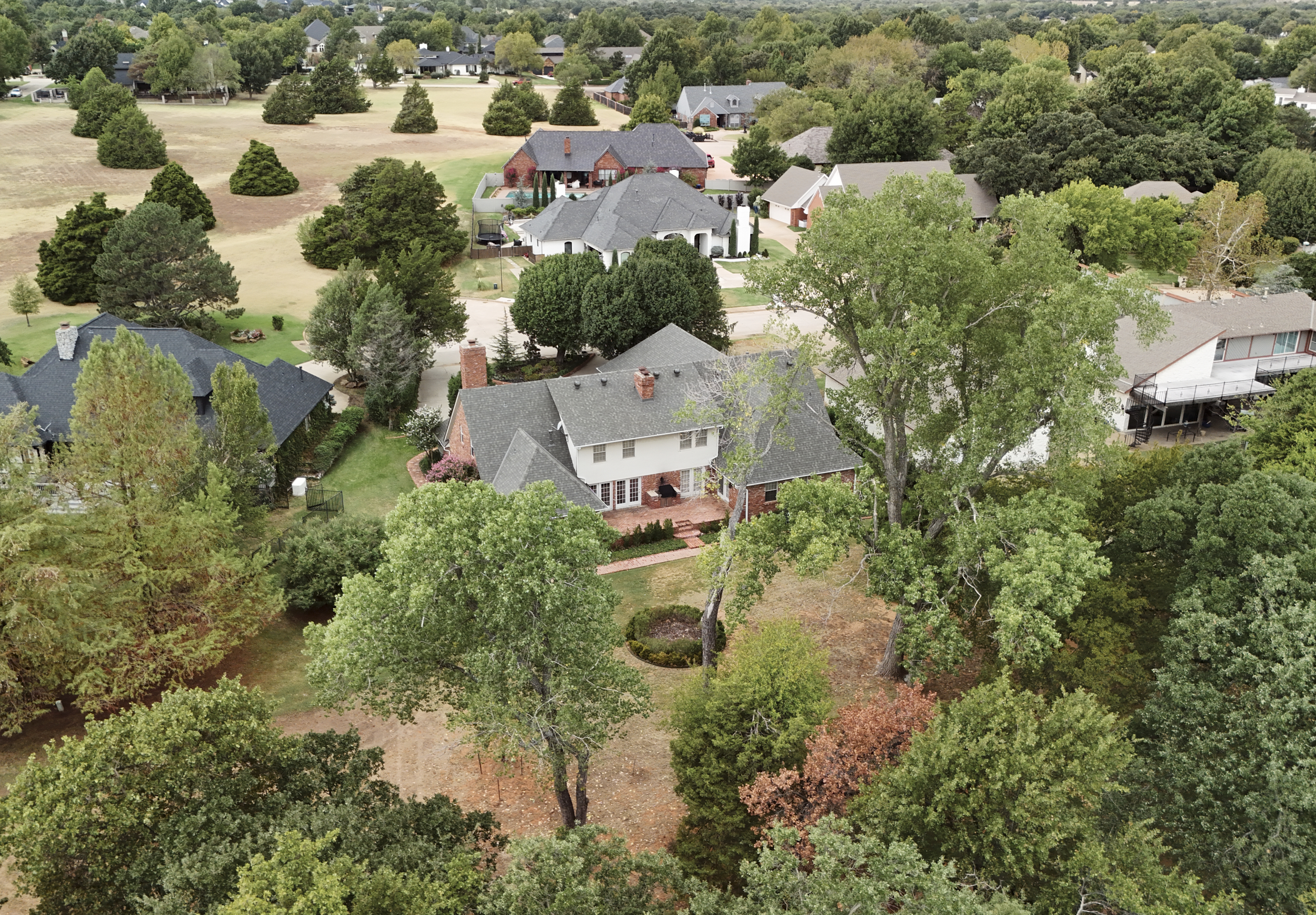  6004 Muirfield Drive, Edmond, OK 73025 - 物件實景