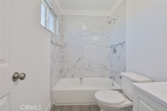 Los Angeles, California, 90059, United States, 3 Bedrooms Bedrooms, ,2 BathroomsBathrooms,Residential,For Sale,1935109