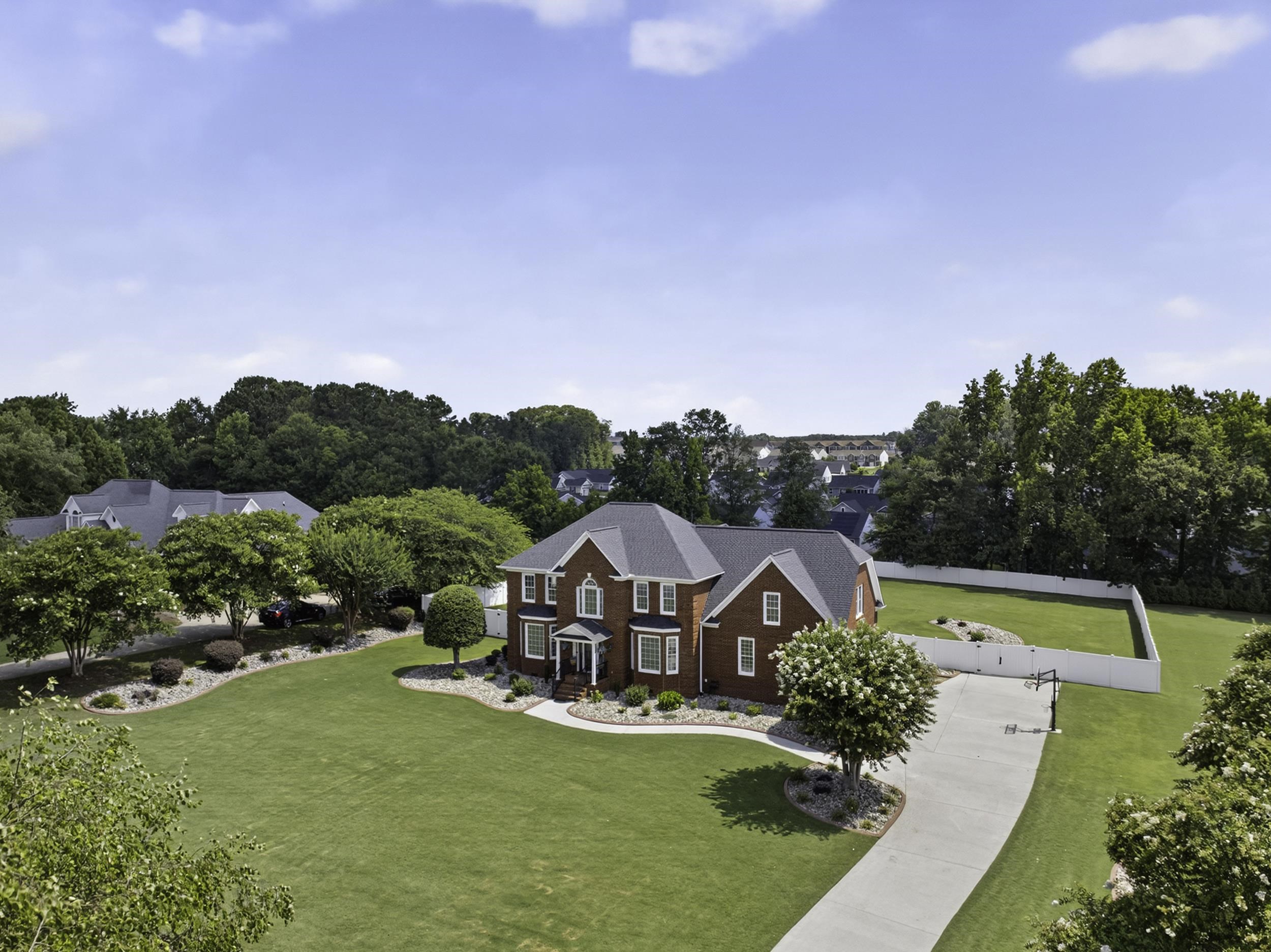 Boiling Springs, South Carolina, 29316, United States, 4 Bedrooms Bedrooms, ,3 BathroomsBathrooms,Residential,For Sale,1882303