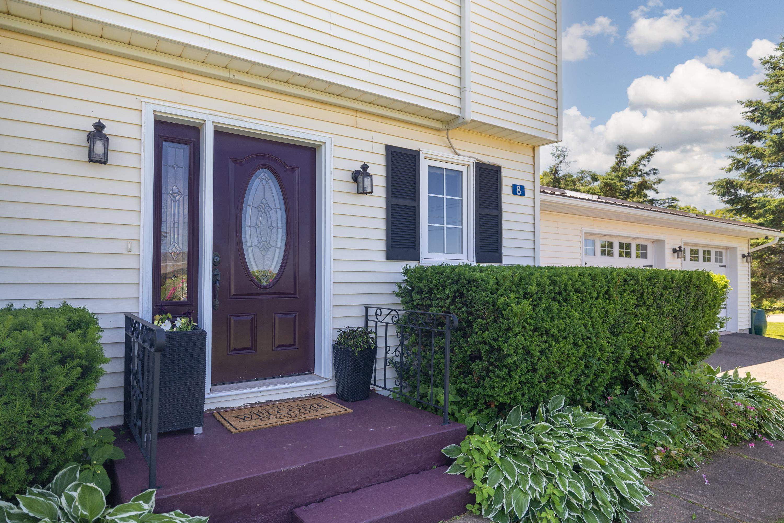 STRATFORD, Prince Edward Island, C1B 1K9, CA, 4 Bedrooms Bedrooms, ,3 BathroomsBathrooms,Residential,For Sale,1877529