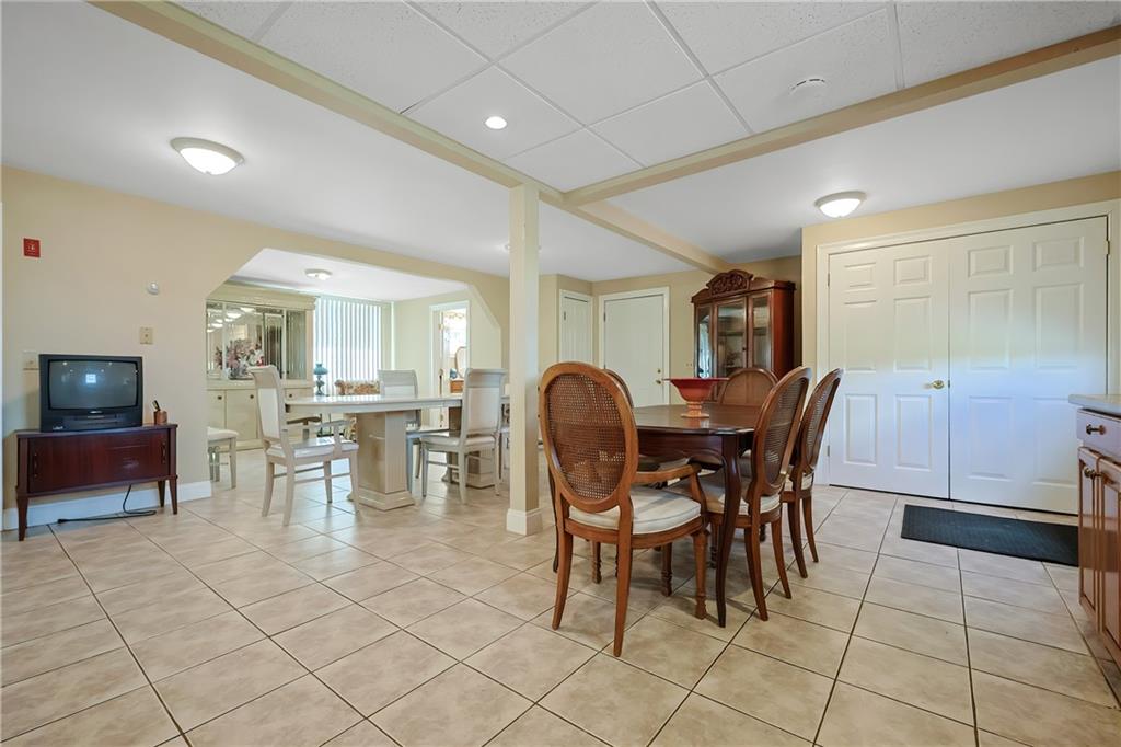 Attleboro, Rhode Island, 02703, United States, 3 Bedrooms Bedrooms, ,3 BathroomsBathrooms,Residential,For Sale,2005152