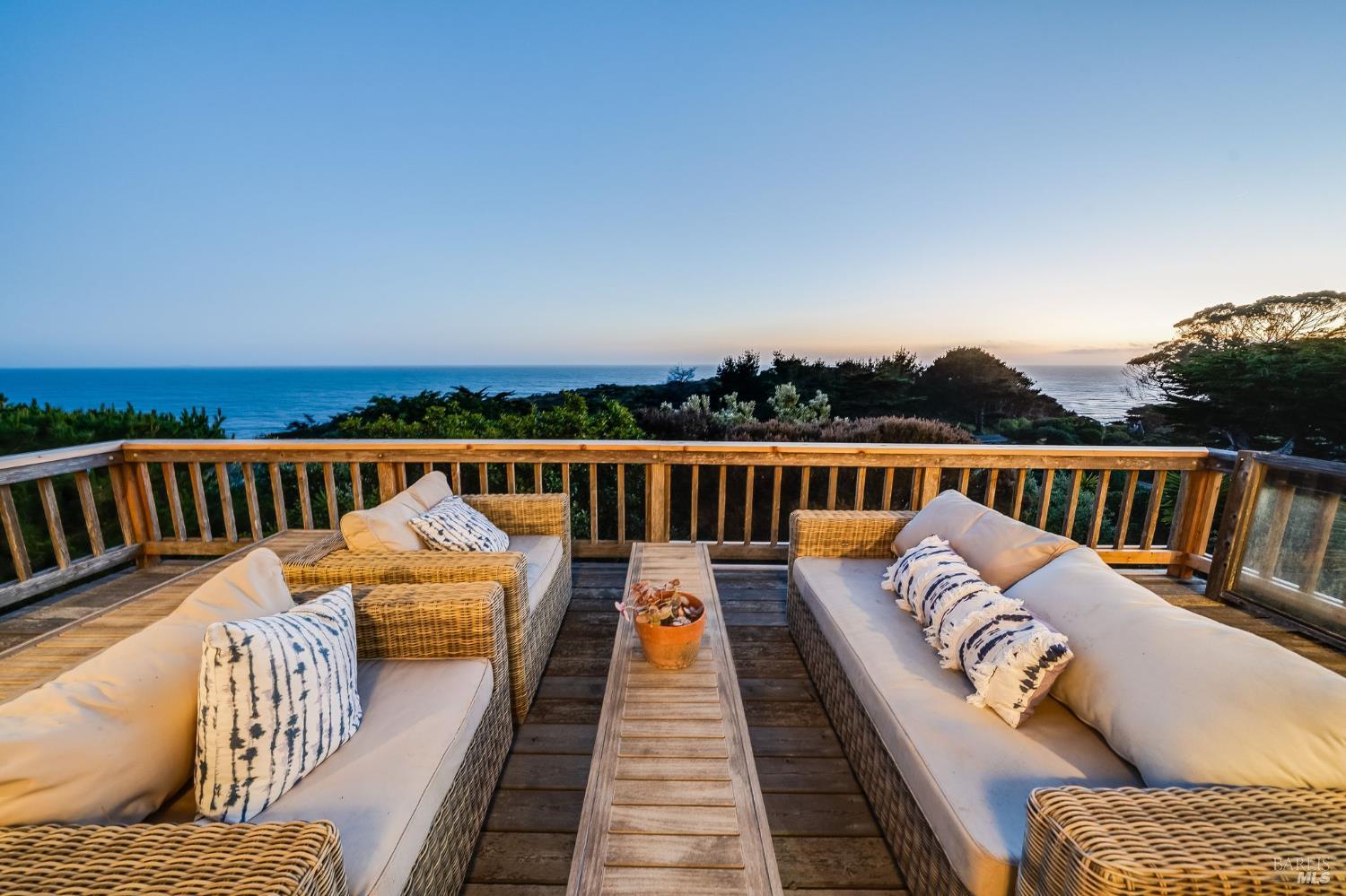 Bolinas, California, 94924, United States, 2 Bedrooms Bedrooms, ,3 BathroomsBathrooms,Residential,For Sale,1906337