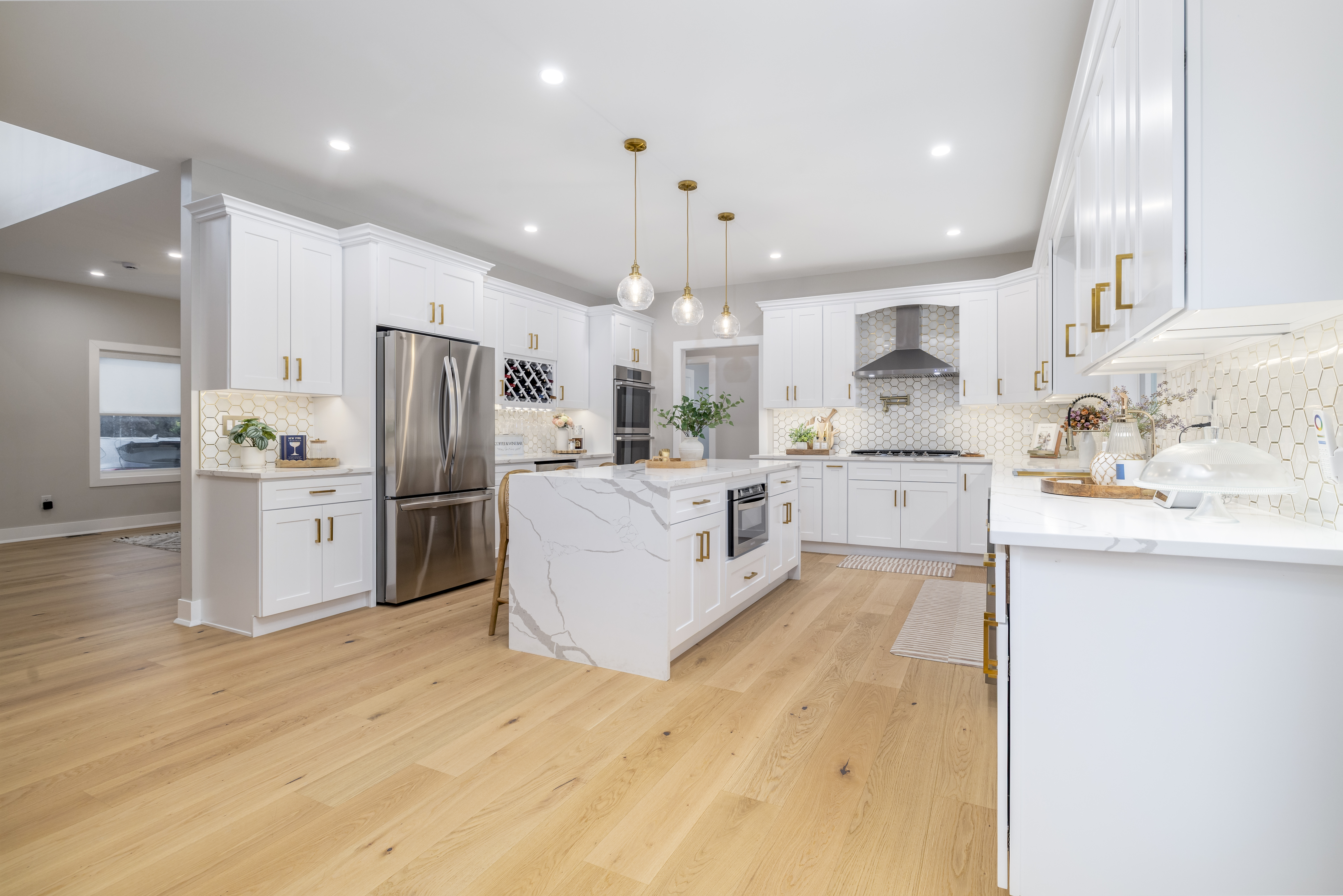  23 Faith Lane, Westbury, NY 11590 - 物件實景
