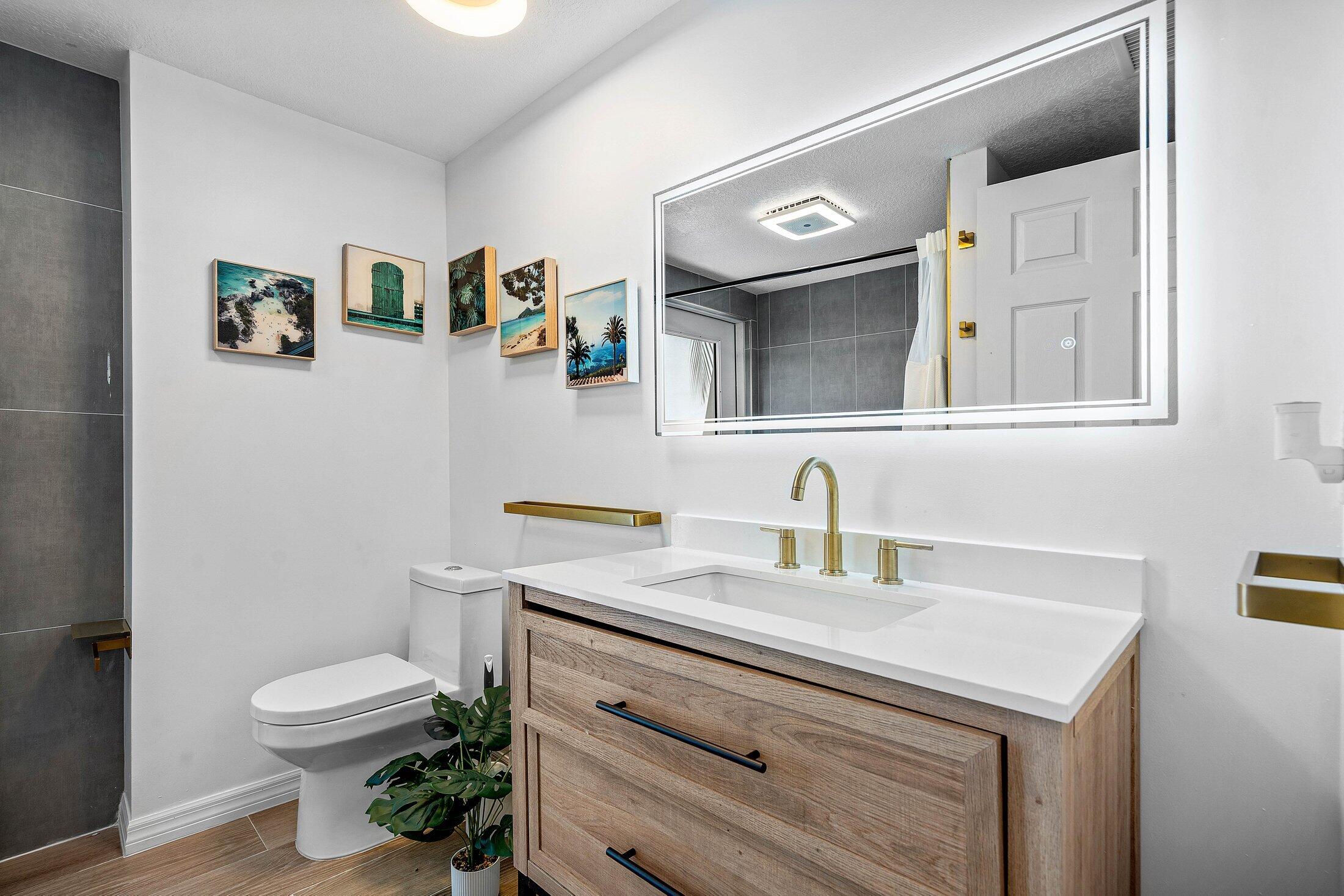 Fort Lauderdale, Florida, 33306, United States, 3 Bedrooms Bedrooms, ,2 BathroomsBathrooms,Residential,For Sale,1938859