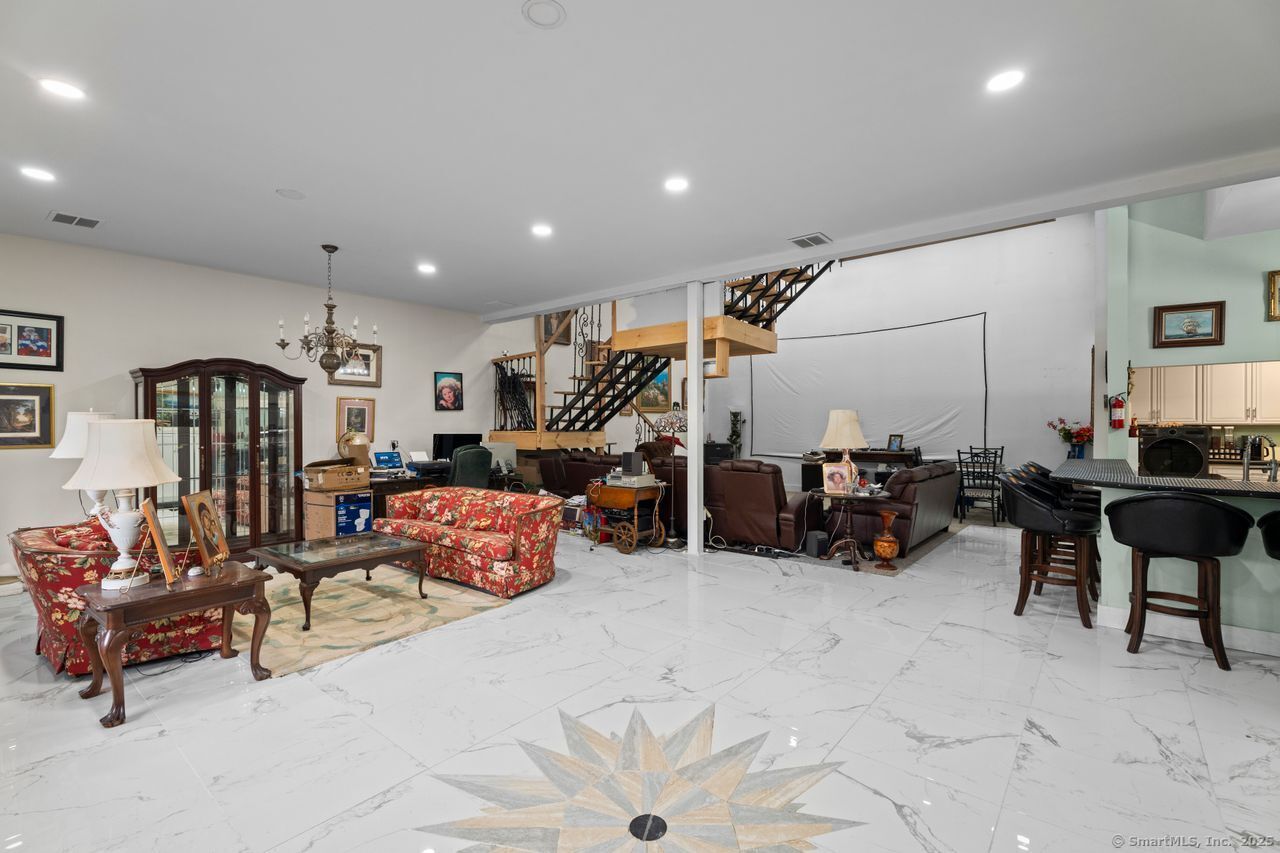 East Haddam, Connecticut, 06423, United States, 3 Bedrooms Bedrooms, ,2 BathroomsBathrooms,Residential,For Sale,1988213