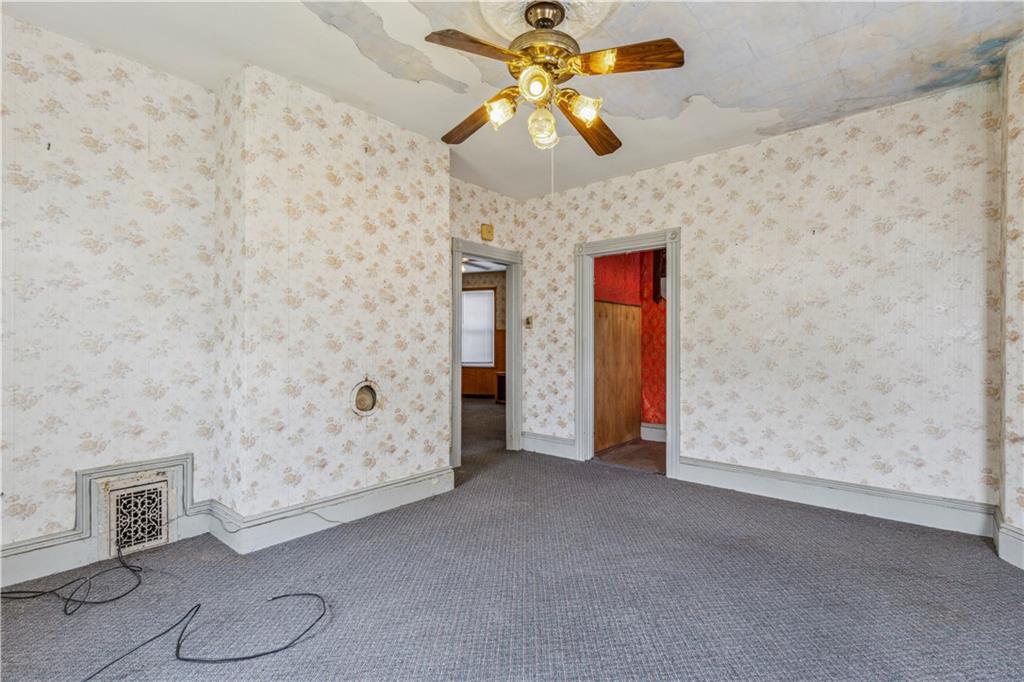 Providence, Rhode Island, 02905, United States, 6 Bedrooms Bedrooms, ,3 BathroomsBathrooms,Residential,For Sale,1928743