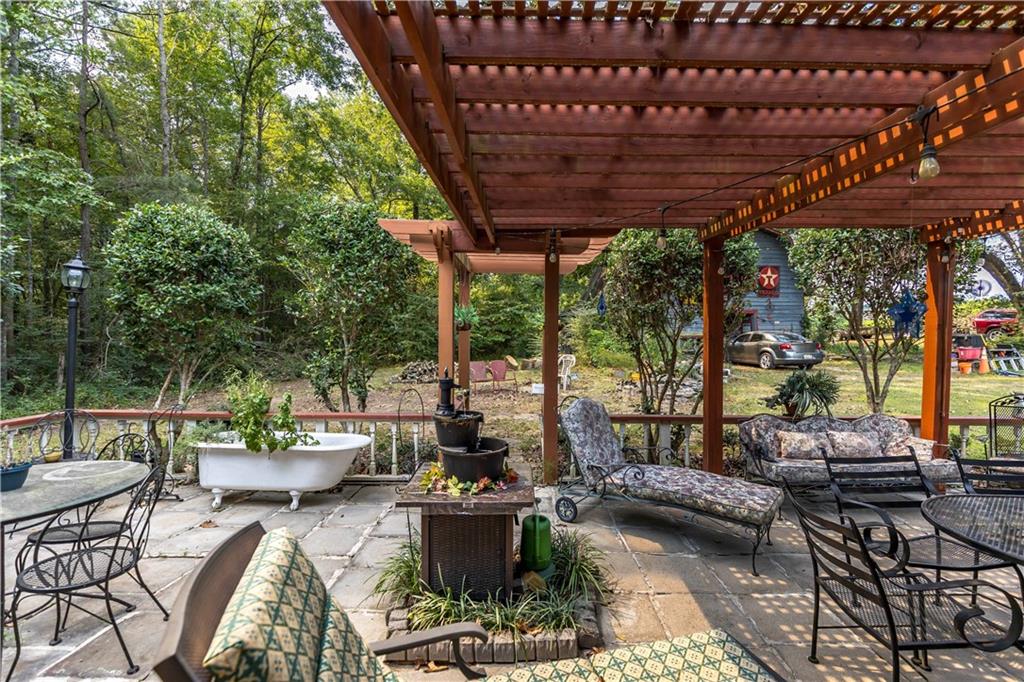 Salem, Alabama, 36874, United States, 4 Bedrooms Bedrooms, ,4 BathroomsBathrooms,Residential,For Sale,1940777