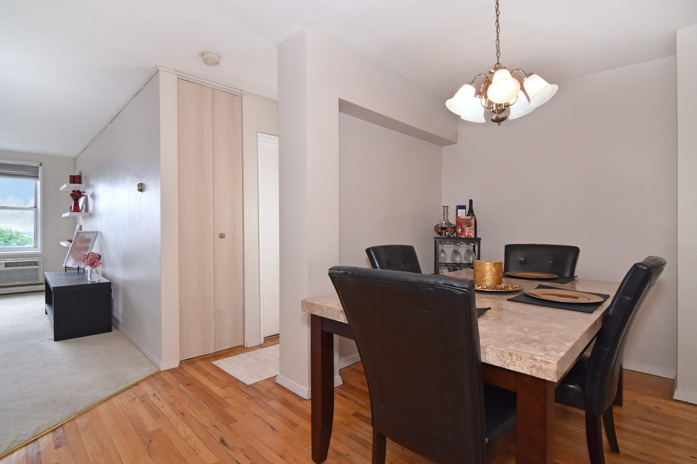  377 Westchester Avenue - 物件實景