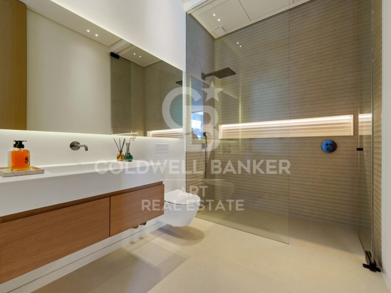 Marbella, Andalusia, ES, 6 Bedrooms Bedrooms, ,7 BathroomsBathrooms,Residential,For Sale,1949933