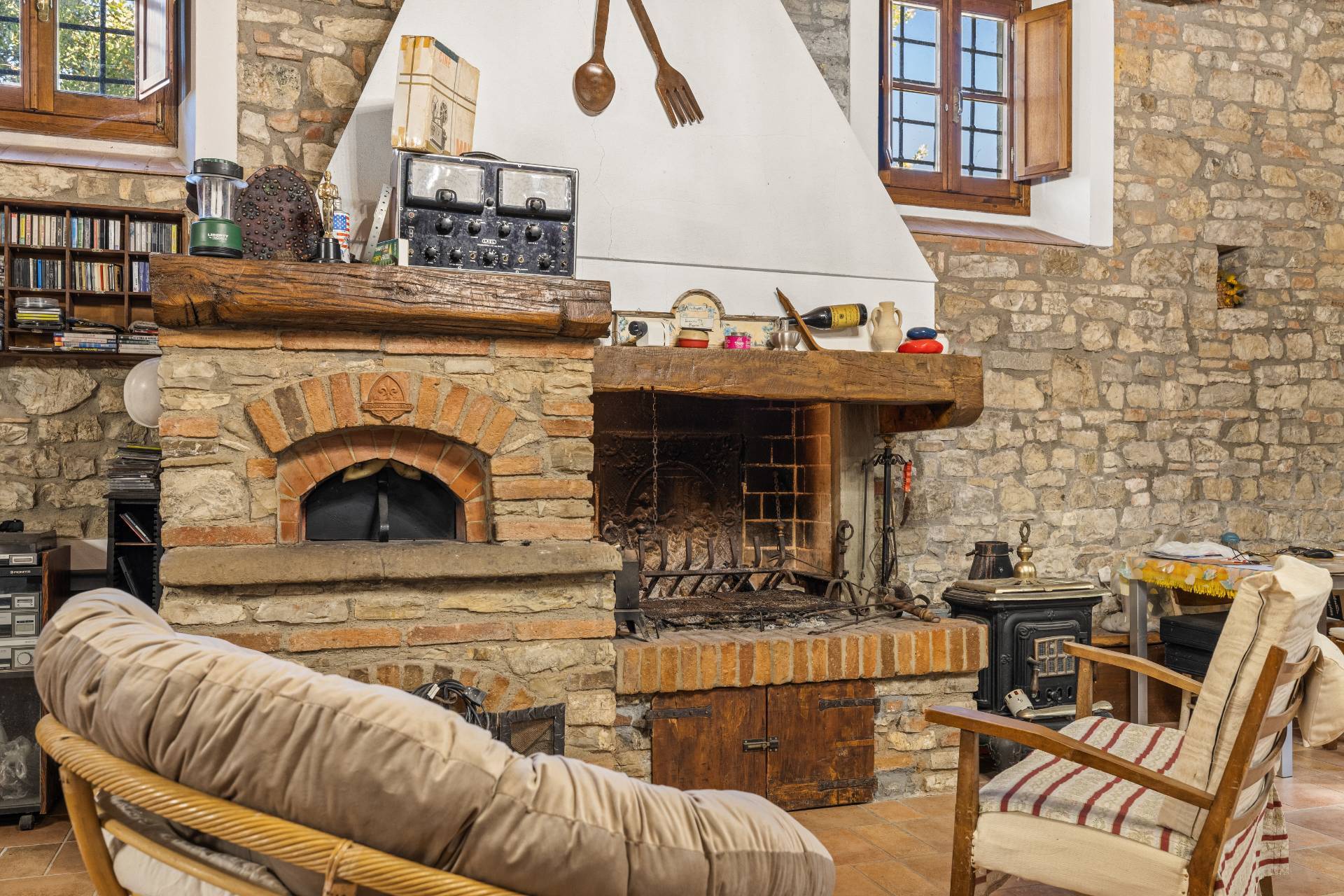 Scarperia e San Piero, Firenze, IT, 4 Bedrooms Bedrooms, ,2 BathroomsBathrooms,Residential,For Sale,1965357