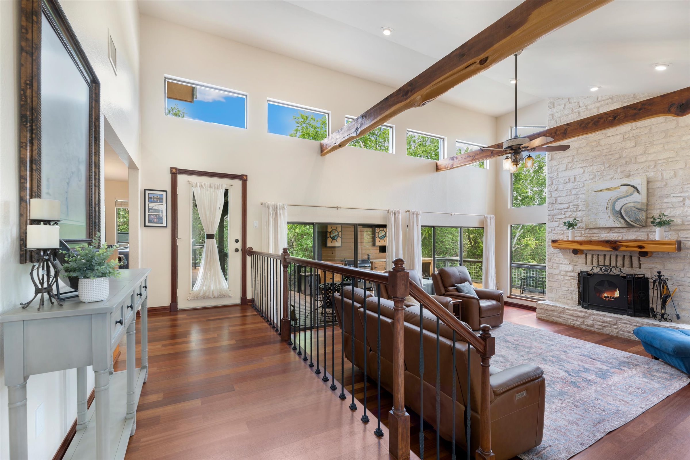  Rare Combination Of True Lake Living and Convenient Access to Austin - 物件實景