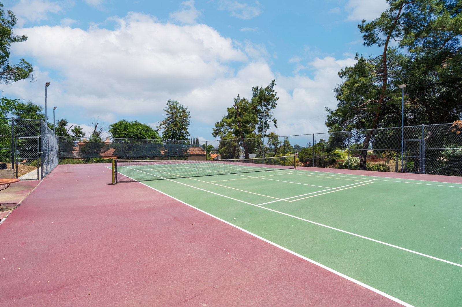 Hemet, California, 92544, United States, 6 Bedrooms Bedrooms, ,6 BathroomsBathrooms,Residential,For Sale,1849818