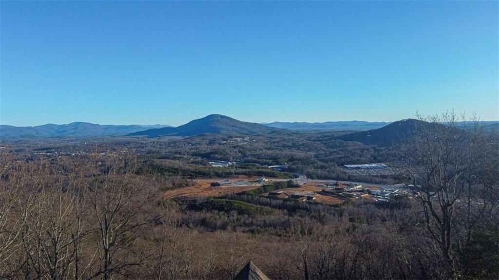 Cleveland, Georgia, 30528, United States, 3 Bedrooms Bedrooms, ,2 BathroomsBathrooms,Residential,For Sale,1979108