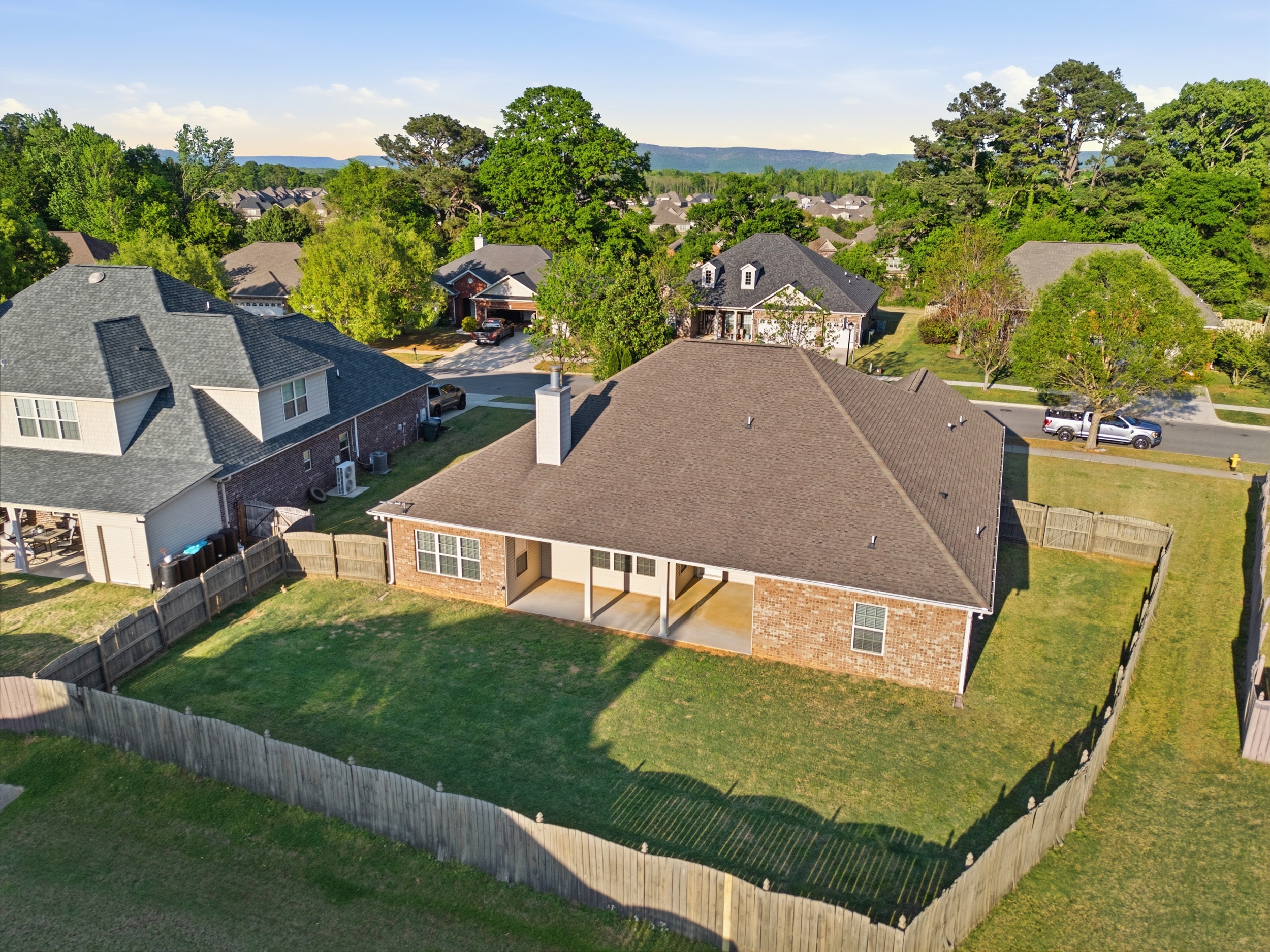  7320 Sanctuary Cove Drive SE - 物件實景