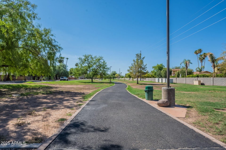 Phoenix, Arizona, 85008, United States, 4 Bedrooms Bedrooms, ,2 BathroomsBathrooms,Residential,For Sale,1974432