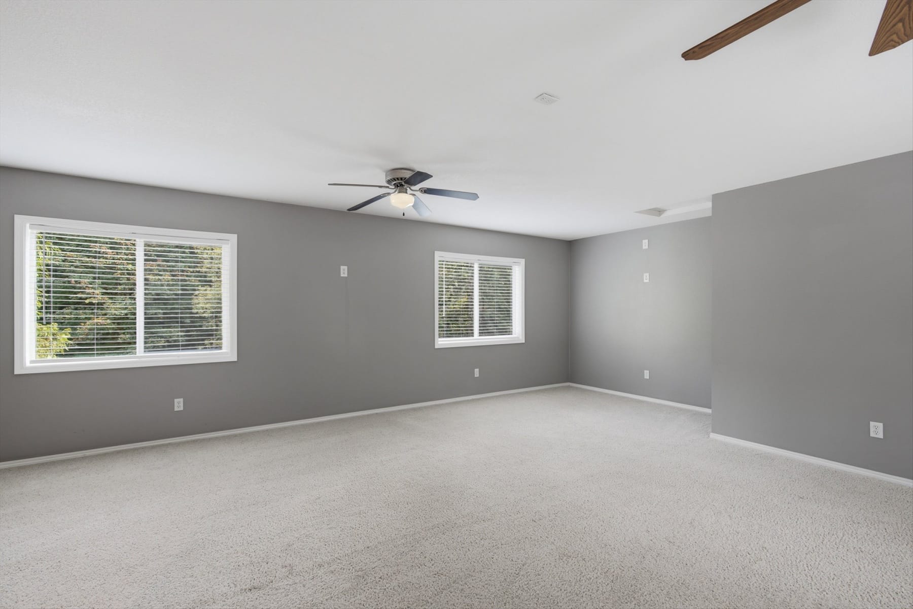  36115 NE WASHOUGAL RIVER RD Washougal, WA 98671 - 物件實景
