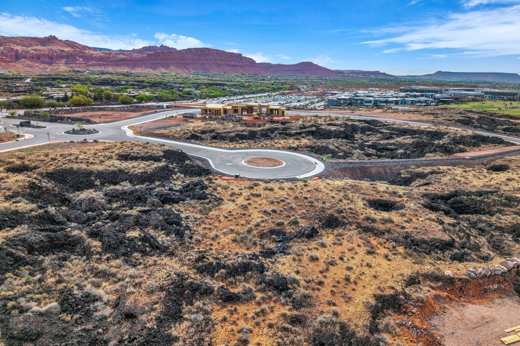  Large Lot at Black Desert Resort Zoned for Nightly Rental - 物件實景