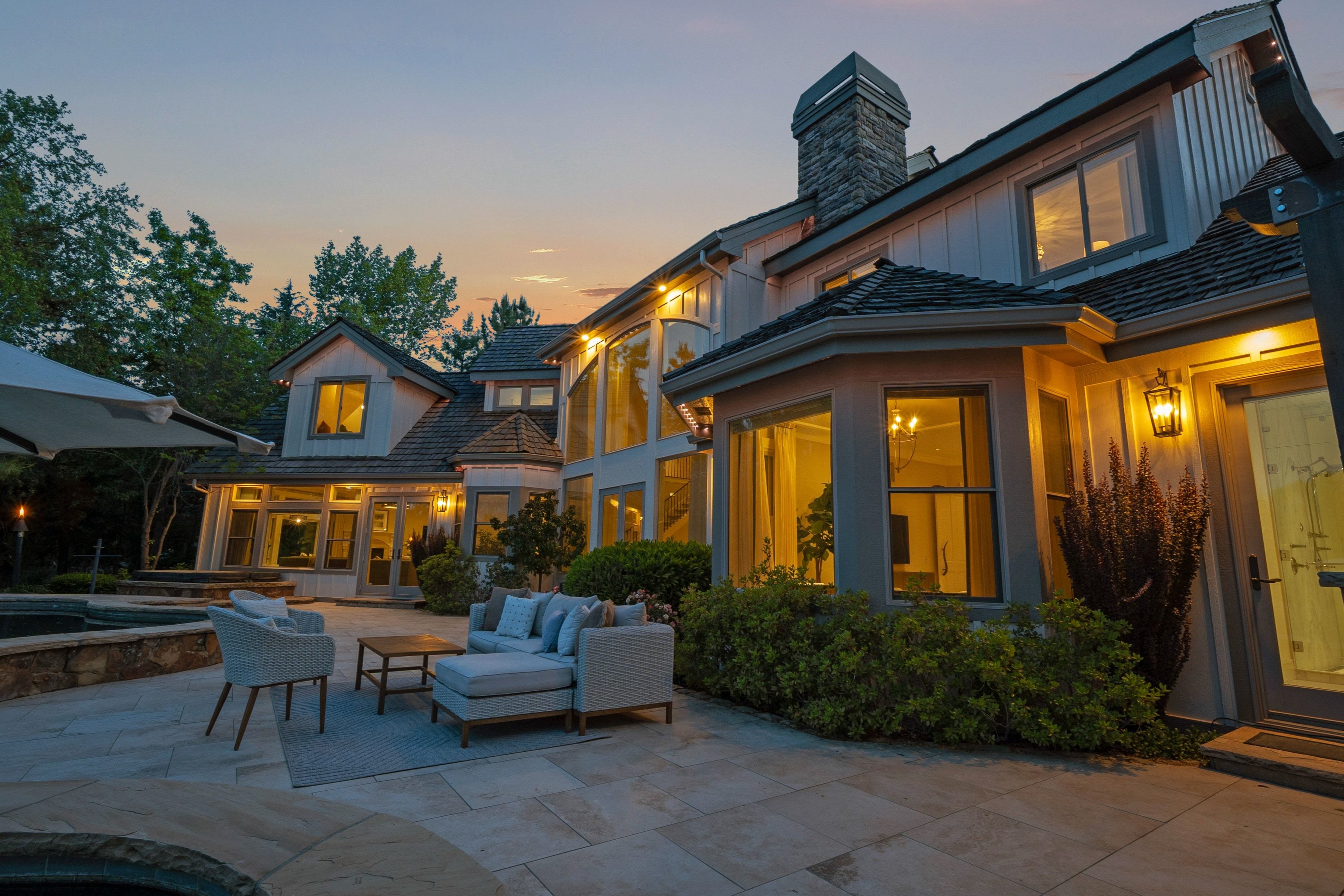  Gated Waterfront Luxury in Eagle’s Prestigious Pointe at Two Rivers - 物件實景