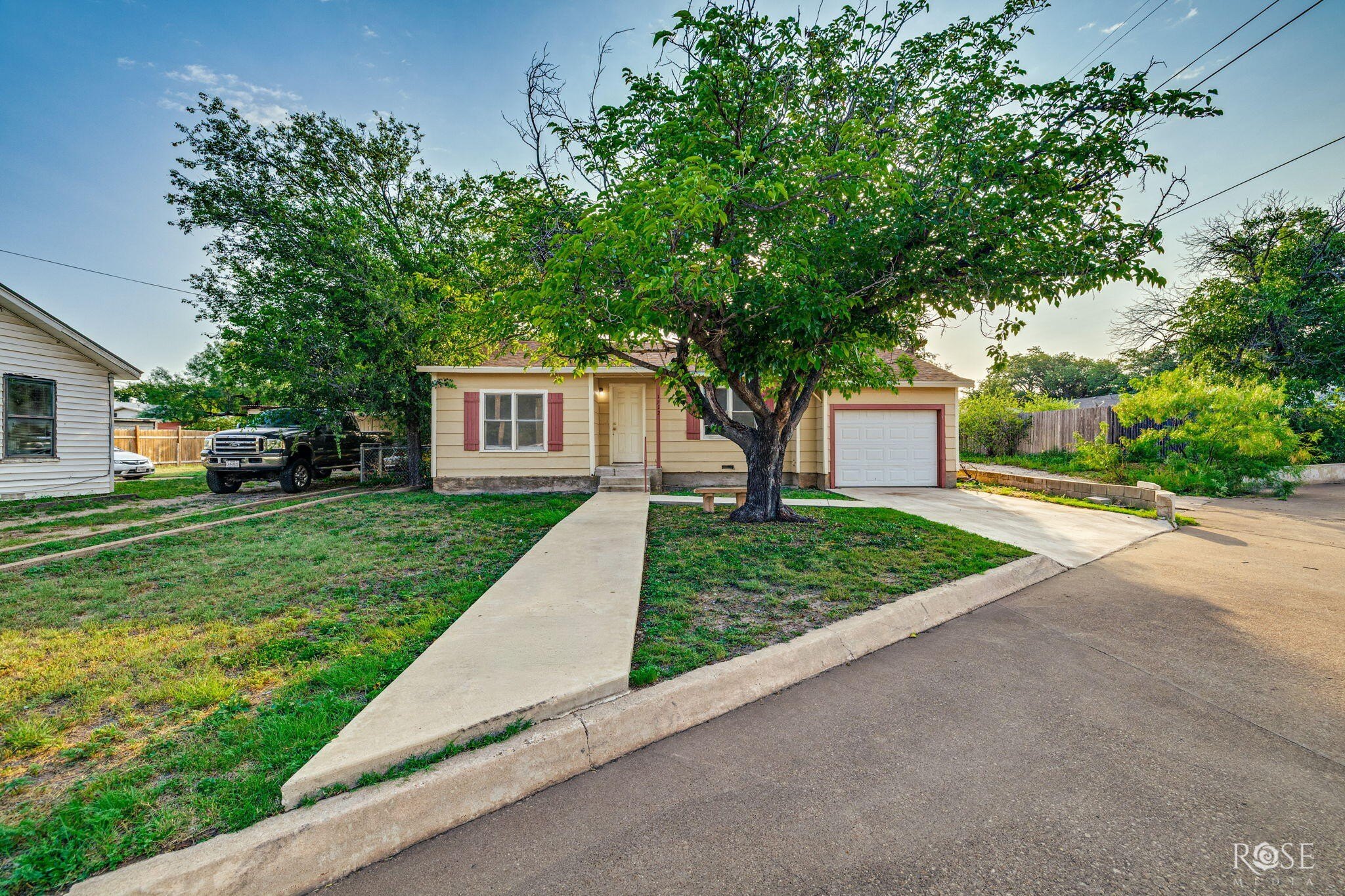 Howard St, San Angelo, TX 76901 #1