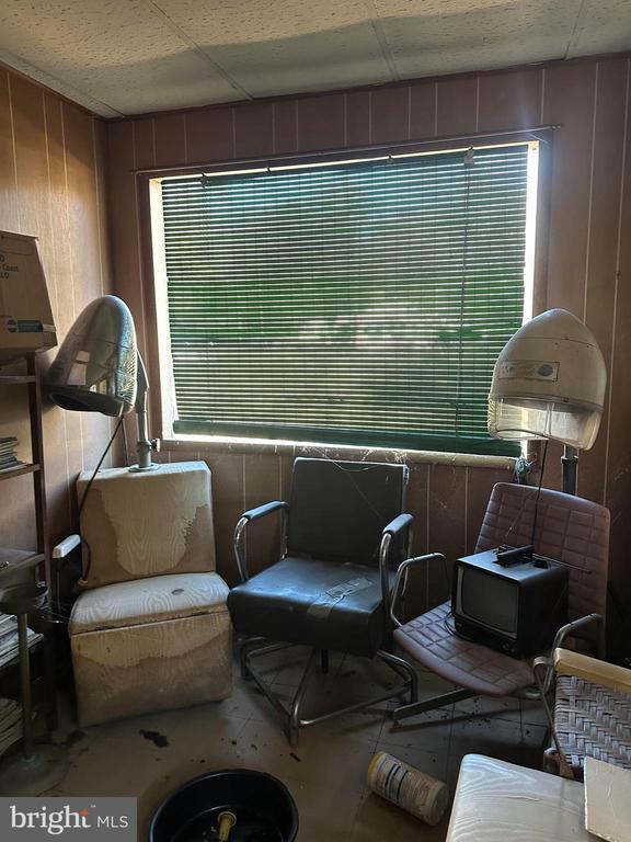 Broad Run, Virginia, 20137, United States, 3 Bedrooms Bedrooms, ,1 BathroomBathrooms,Residential,For Sale,1980432