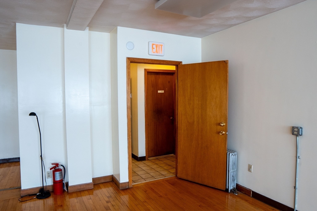 Somerville, Massachusetts, 02143, United States, 7 Bedrooms Bedrooms, ,4 BathroomsBathrooms,Residential,For Sale,2017590