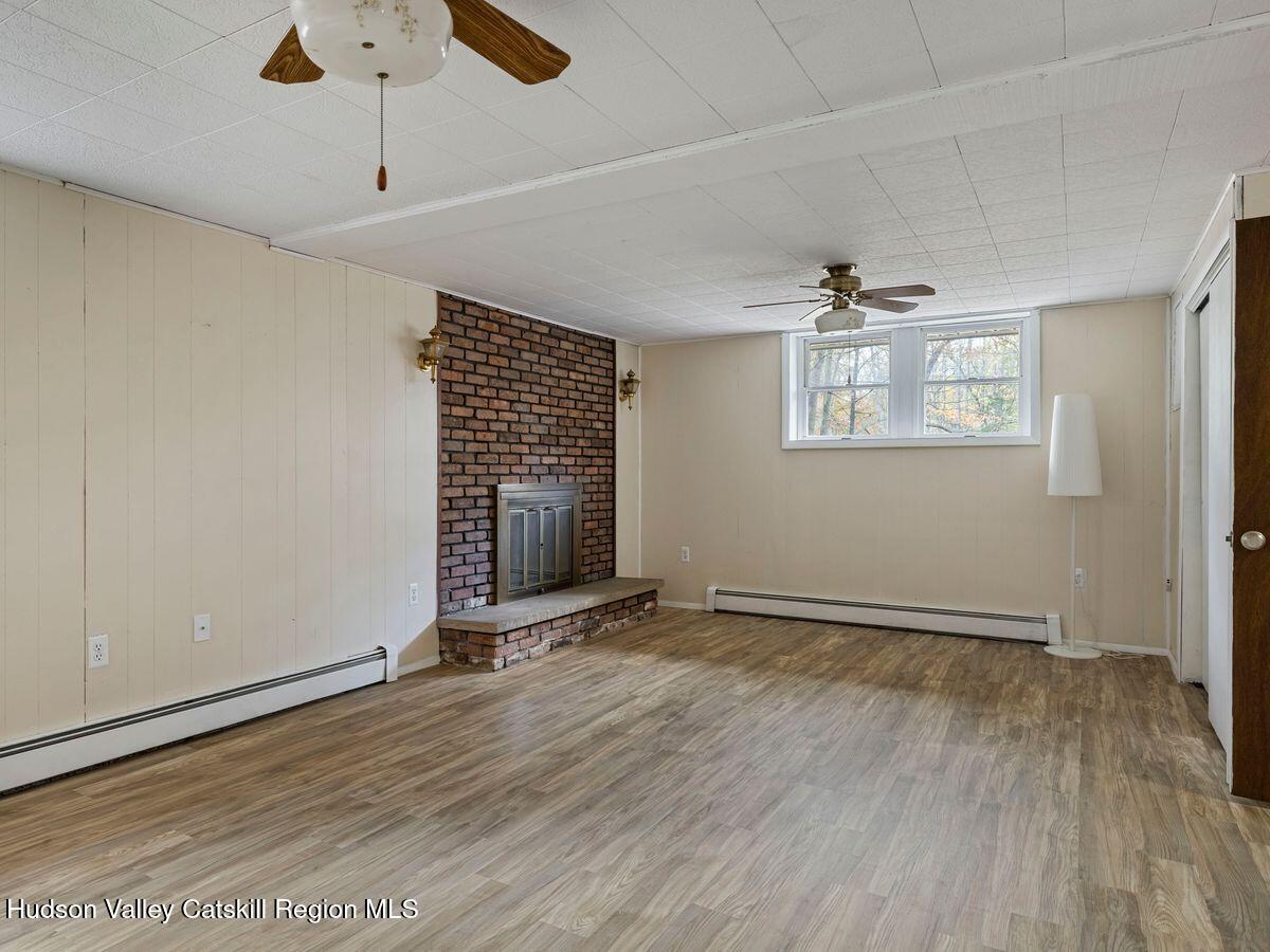 Gardiner, New York, 12525, United States, 3 Bedrooms Bedrooms, ,2 BathroomsBathrooms,Residential,For Sale,1968817