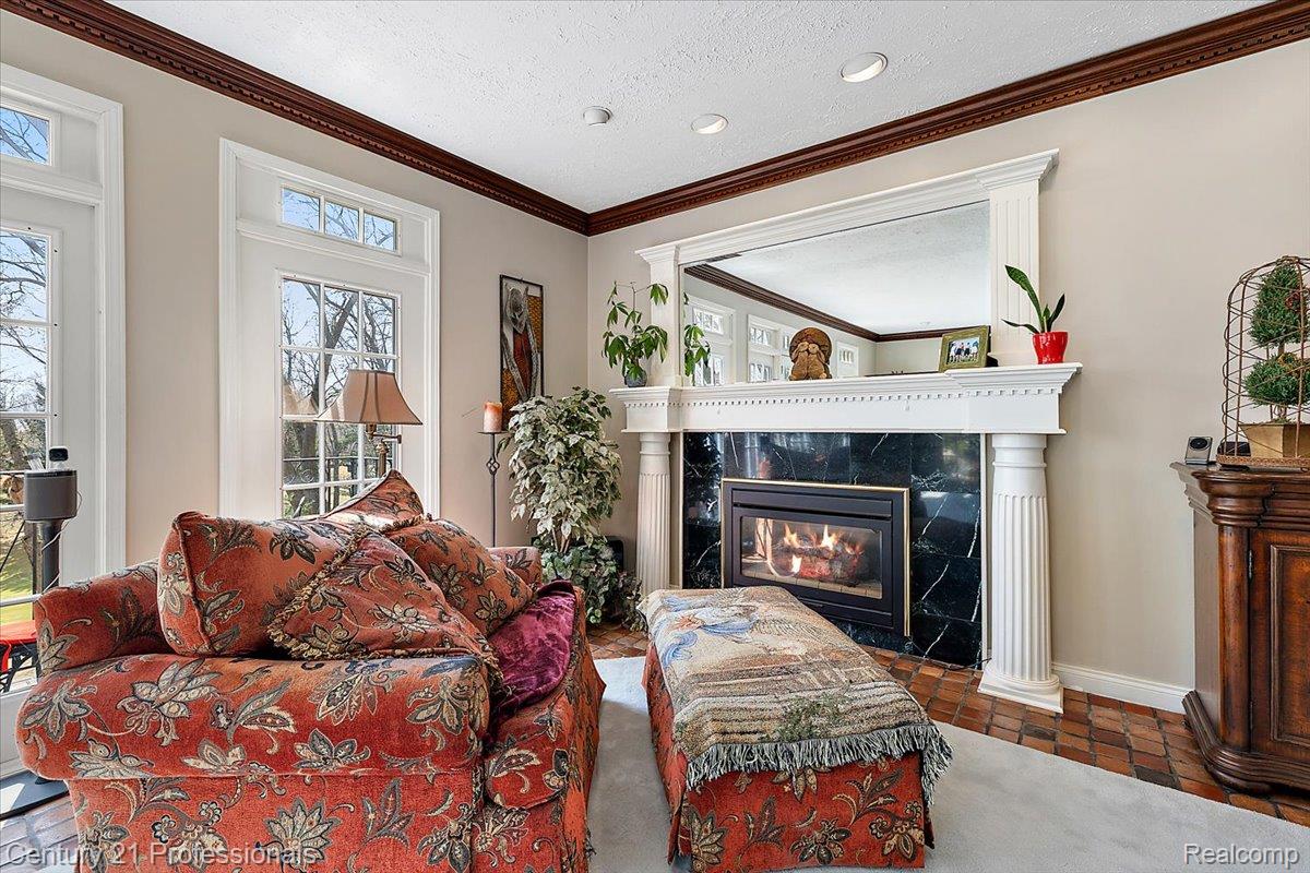 Clarkston, Michigan, 48348, United States, 3 Bedrooms Bedrooms, ,4 BathroomsBathrooms,Residential,For Sale,2036106