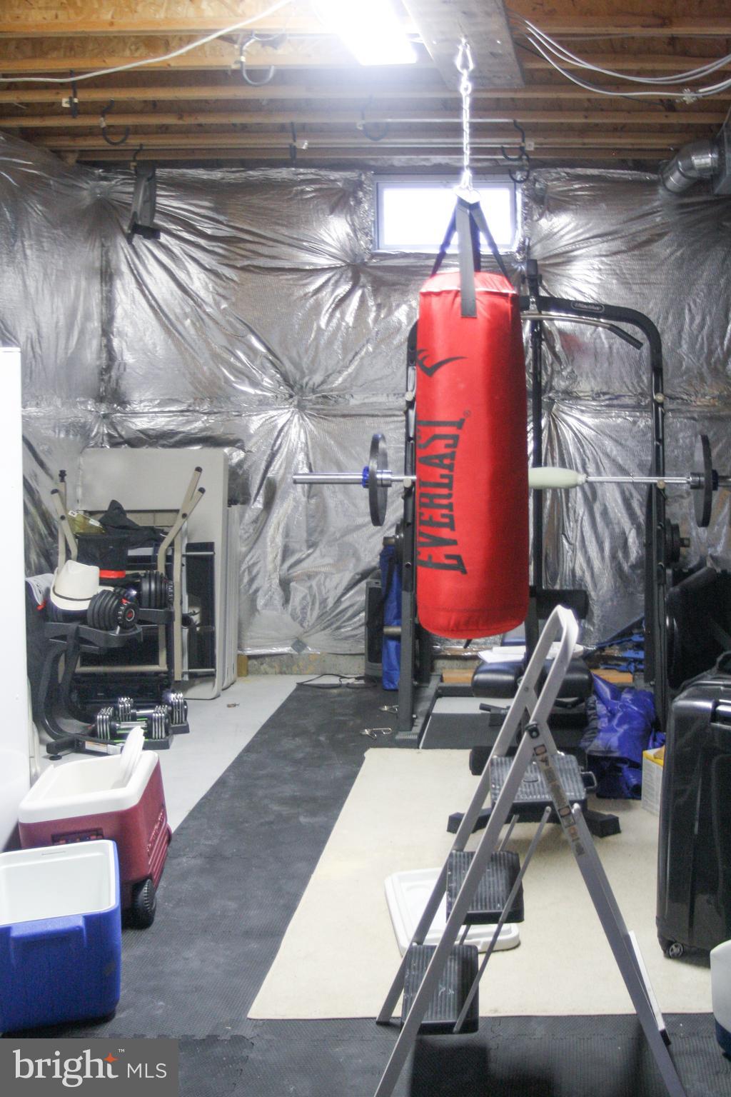 Winchester, Virginia, 22602, United States, 5 Bedrooms Bedrooms, ,5 BathroomsBathrooms,Residential,For Sale,1982956