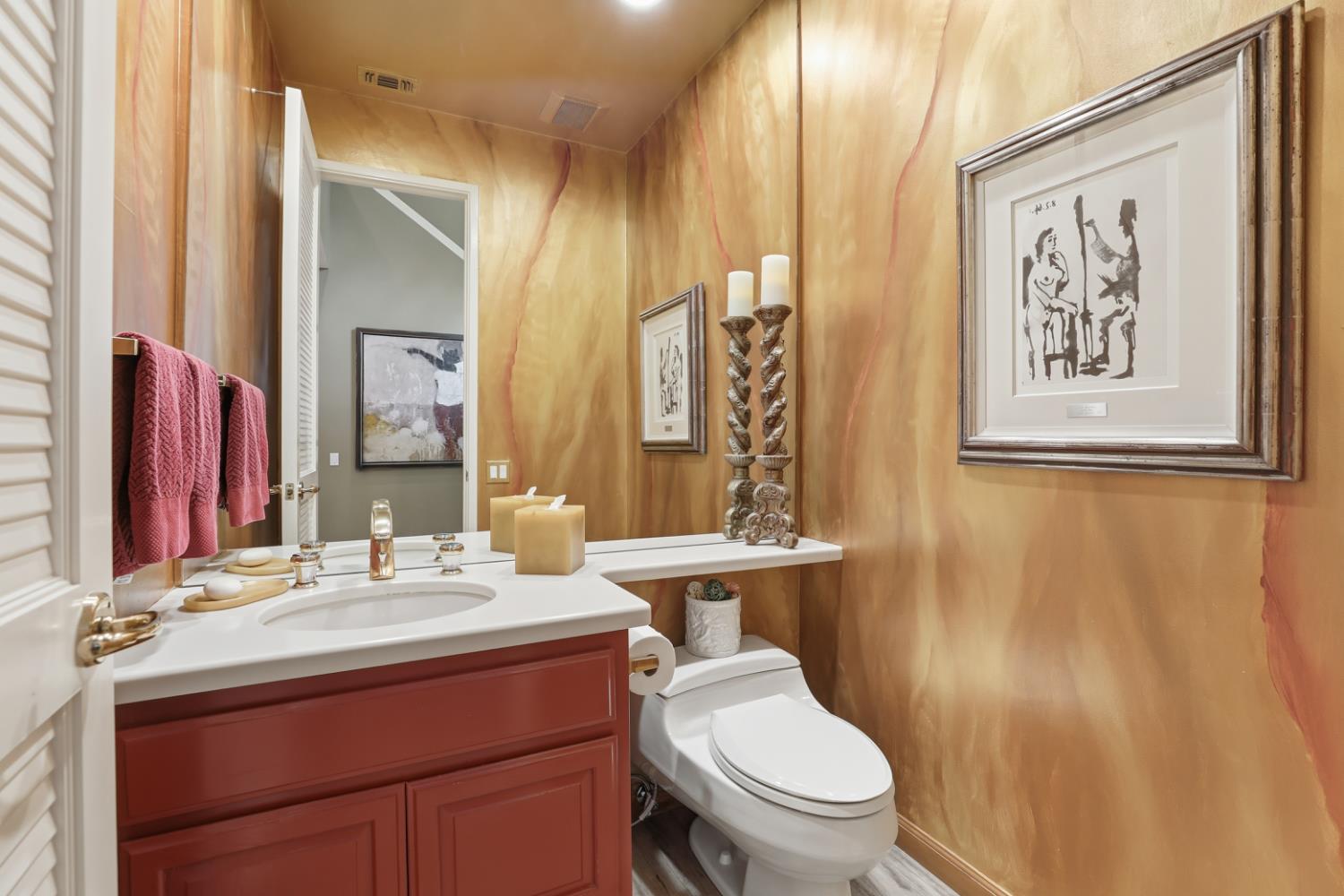 Gold River, California, 95670, United States, 4 Bedrooms Bedrooms, ,5 BathroomsBathrooms,Residential,For Sale,1987751