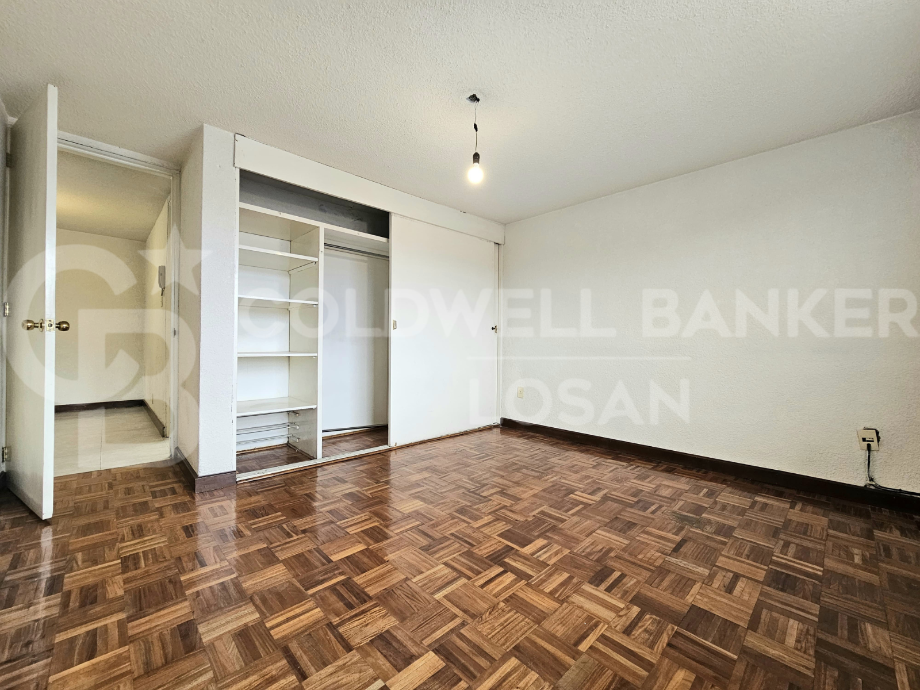 Tlalnepantla de Baz, Estado de méxico, 54054, Mexico, 3 Bedrooms Bedrooms, ,3 BathroomsBathrooms,Residential,For Sale,1807312