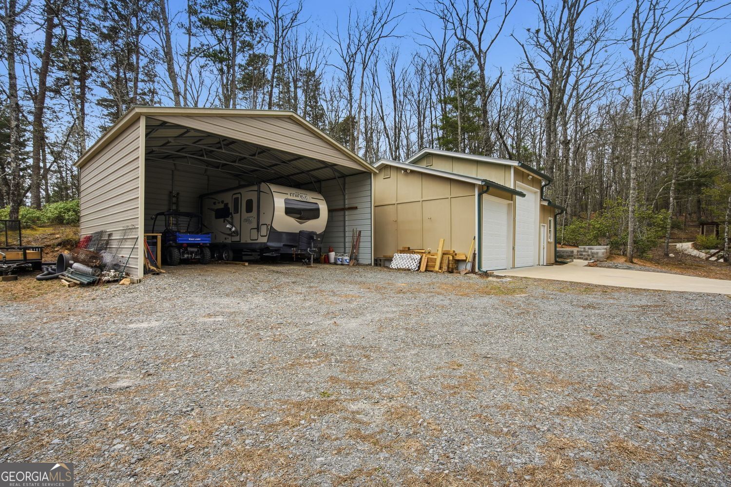 Ellijay, Georgia, 30536, United States, 2 Bedrooms Bedrooms, ,3 BathroomsBathrooms,Residential,For Sale,2035001