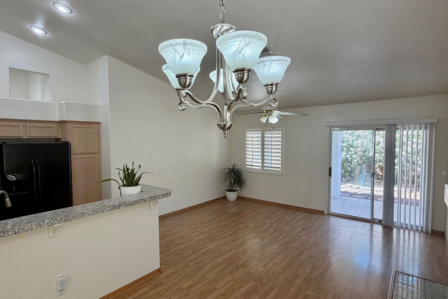  GREAT LOCATION MOVE-IN READY IN SUMMERLIN NORTH - 物件實景