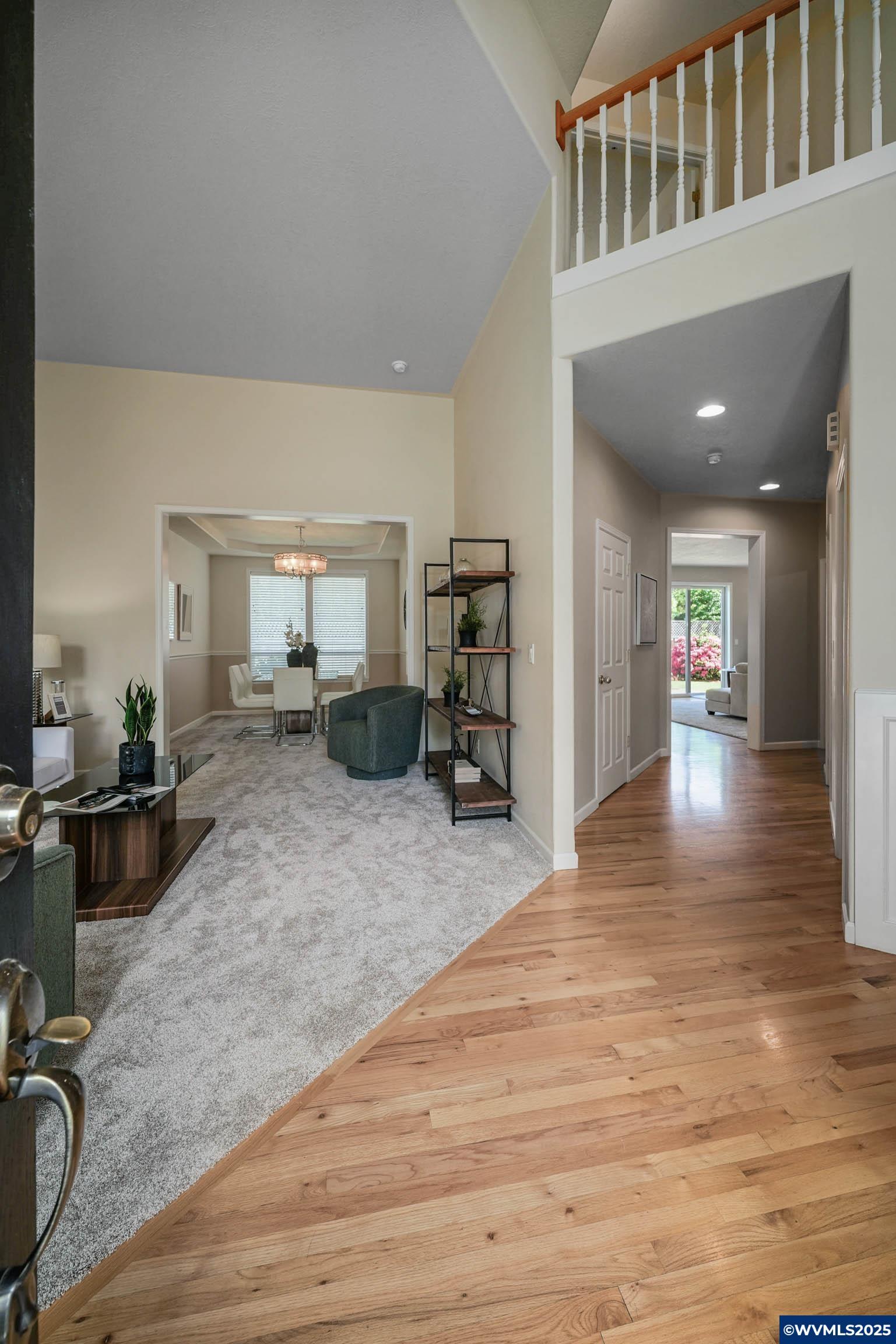 Salem, Oregon, 97306, United States, 5 Bedrooms Bedrooms, ,4 BathroomsBathrooms,Residential,For Sale,1786457