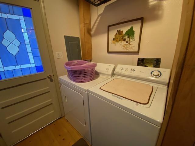 Taos, New Mexico, 87571, United States, 2 Bedrooms Bedrooms, ,1 BathroomBathrooms,Residential,For Sale,1939031