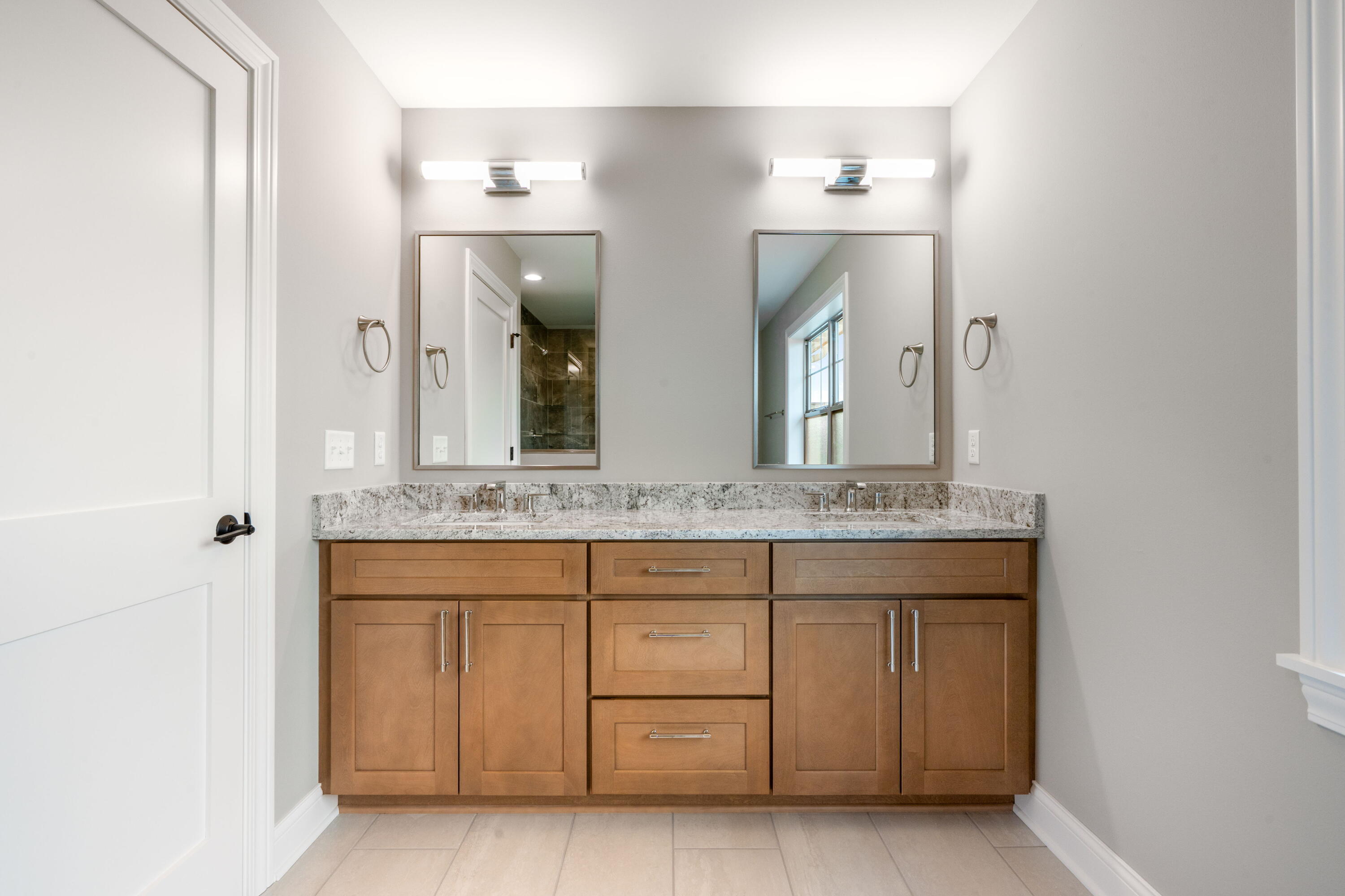 Menomonee Falls, Wisconsin, 53051, United States, 5 Bedrooms Bedrooms, ,4 BathroomsBathrooms,Residential,For Sale,1940201