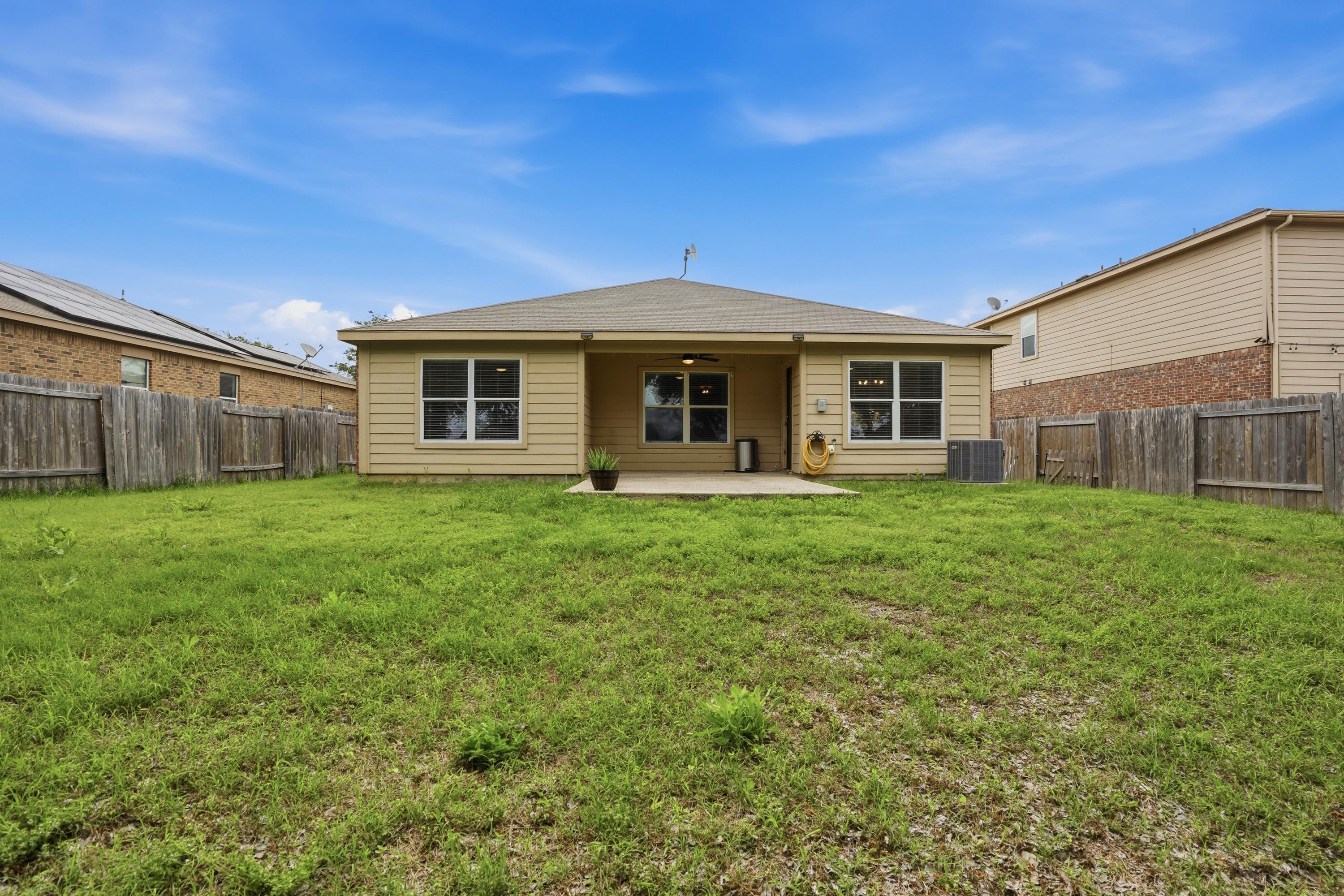  12605 Forest Lawn Road, Rhome, TX, 76078 - 物件實景