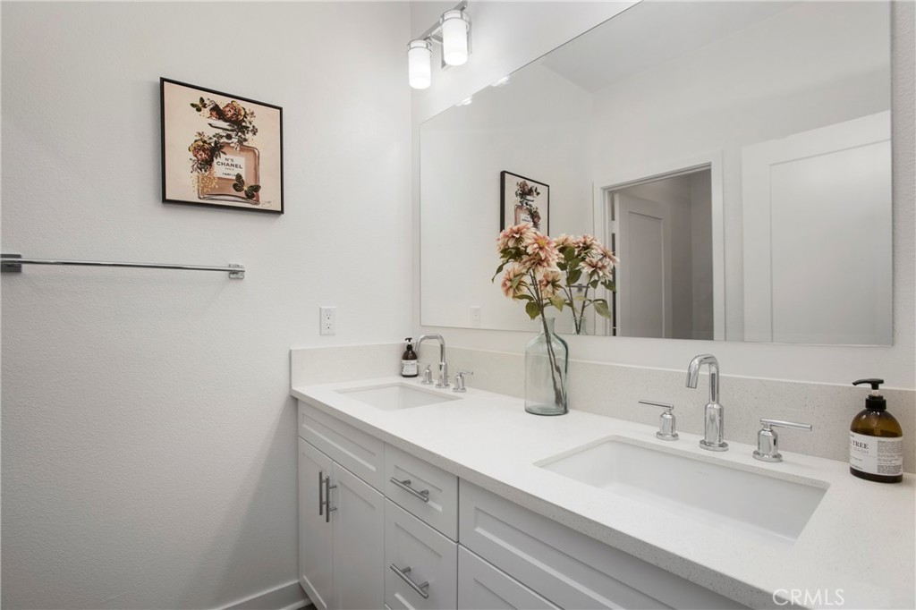 Rancho Mission Viejo, California, 92694, United States, 3 Bedrooms Bedrooms, ,3 BathroomsBathrooms,Residential,For Sale,1987643