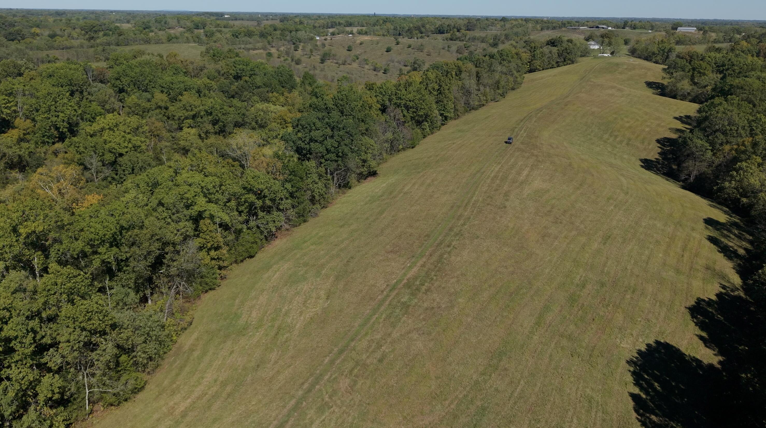 Willisburg, Kentucky, 40078, United States, 4 Bedrooms Bedrooms, ,1 BathroomBathrooms,Residential,For Sale,1962831