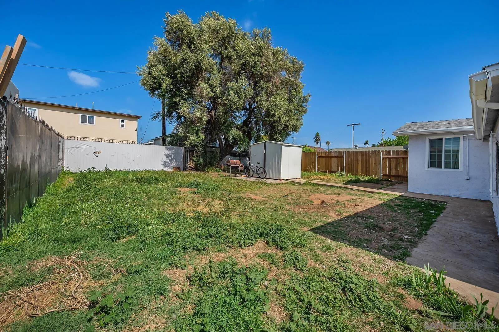 National City, California, 91950, United States, 5 Bedrooms Bedrooms, ,2 BathroomsBathrooms,Residential,For Sale,1895811