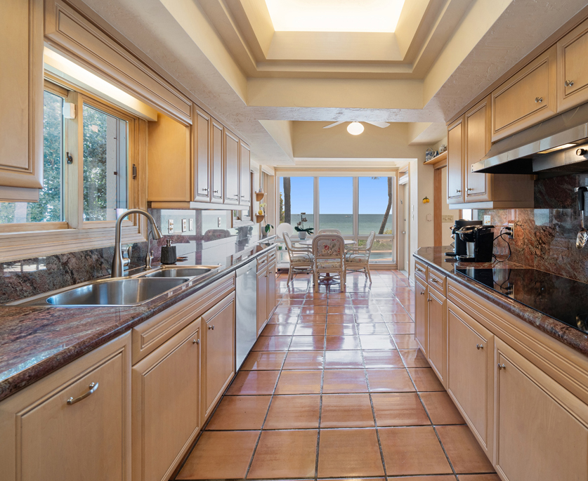 Redington Beach, Florida, 33708, United States, 3 Bedrooms Bedrooms, ,4 BathroomsBathrooms,Residential,For Sale,2014078