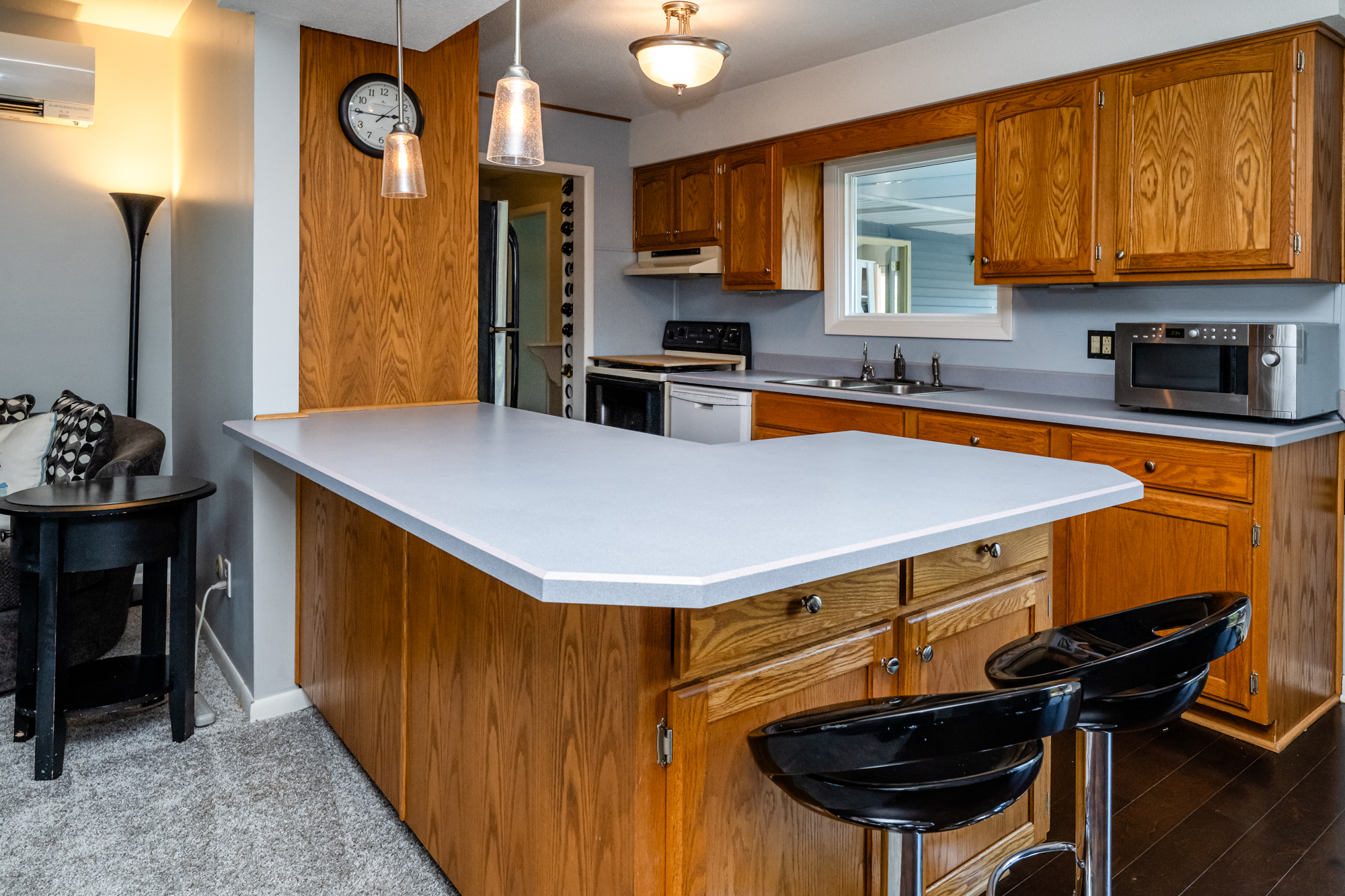 Coloma, Michigan, 49038, United States, 3 Bedrooms Bedrooms, ,2 BathroomsBathrooms,Residential,For Sale,1787347