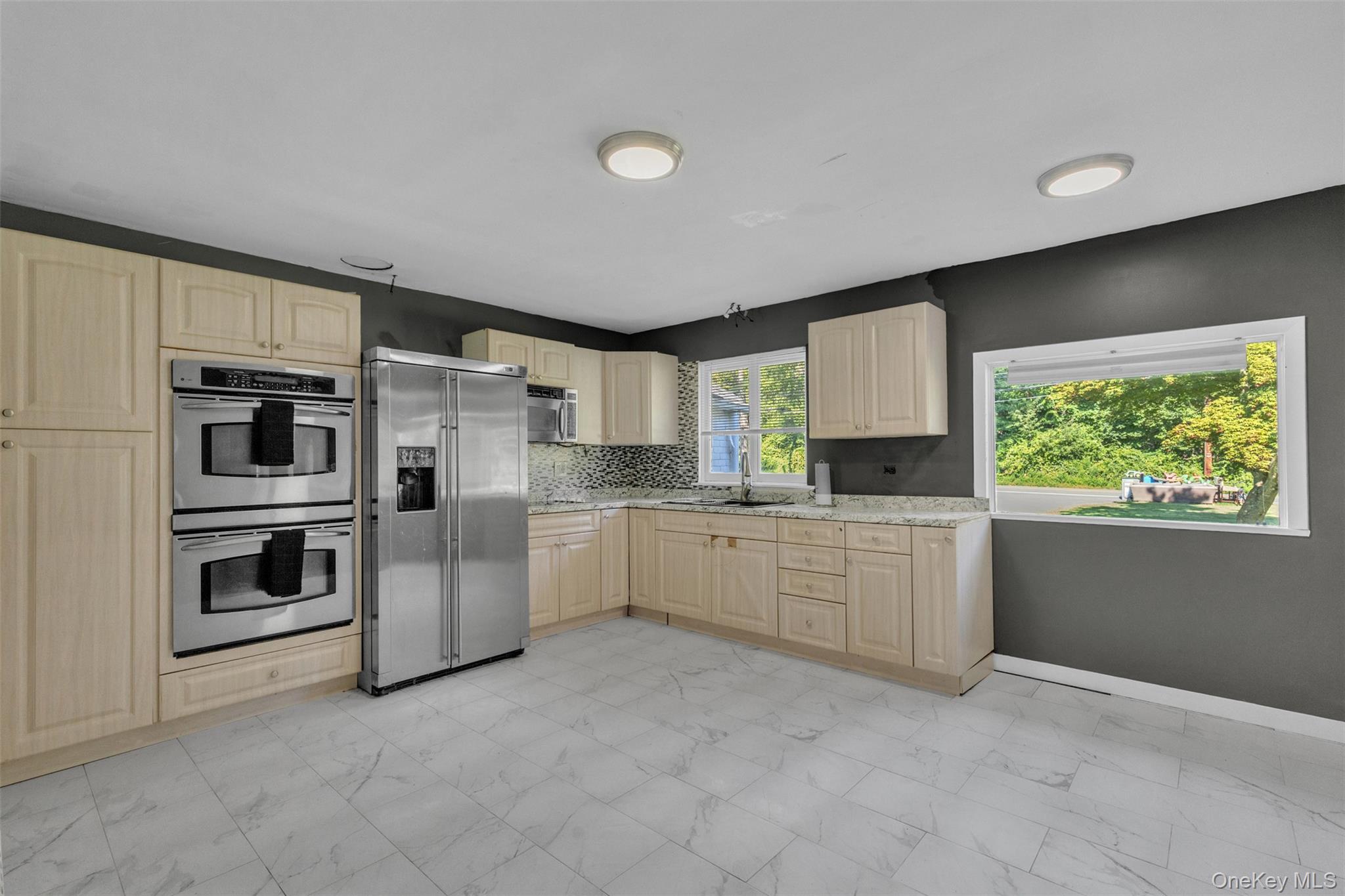 Mahopac, New York, 10541, United States, 3 Bedrooms Bedrooms, ,2 BathroomsBathrooms,Residential,For Sale,1919790