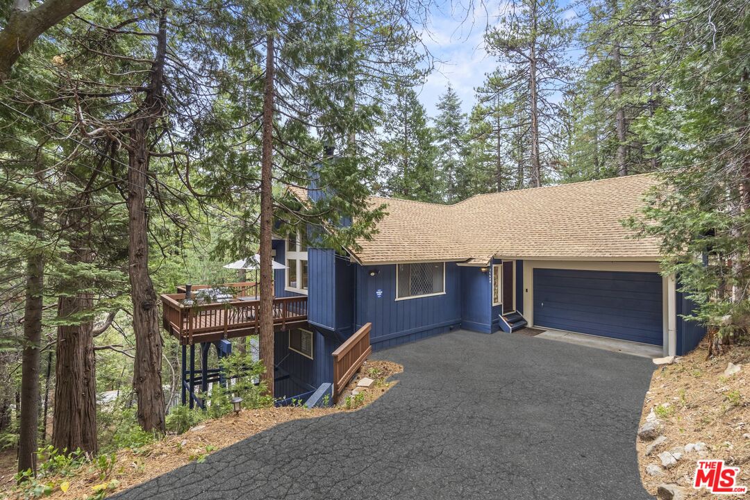 Twin Peaks, California, 92391, United States, 3 Bedrooms Bedrooms, ,2 BathroomsBathrooms,Residential,For Sale,1818443