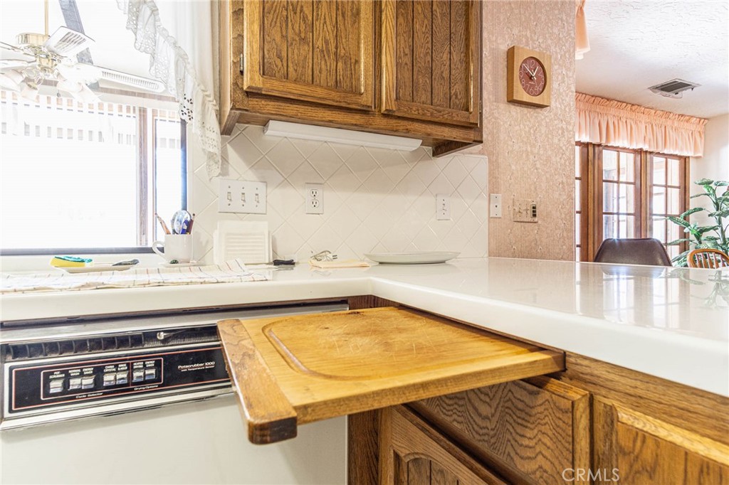 Hesperia, California, 92345, United States, 3 Bedrooms Bedrooms, ,3 BathroomsBathrooms,Residential,For Sale,1923948