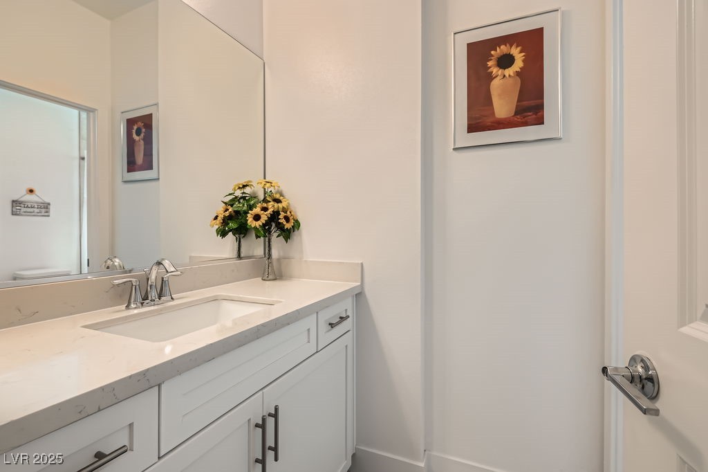 Henderson, Nevada, 89015, United States, 6 Bedrooms Bedrooms, ,1 BathroomBathrooms,Residential,For Sale,1986508