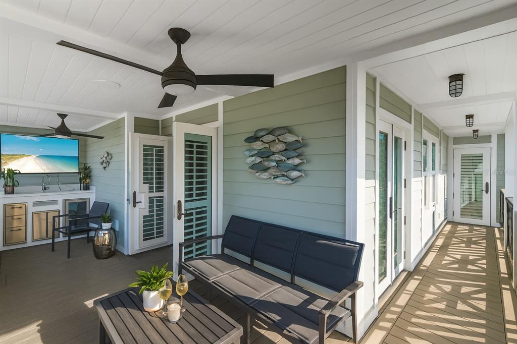 Treasure Island, Florida, 33706, United States, 3 Bedrooms Bedrooms, ,4 BathroomsBathrooms,Residential,For Sale,2003283