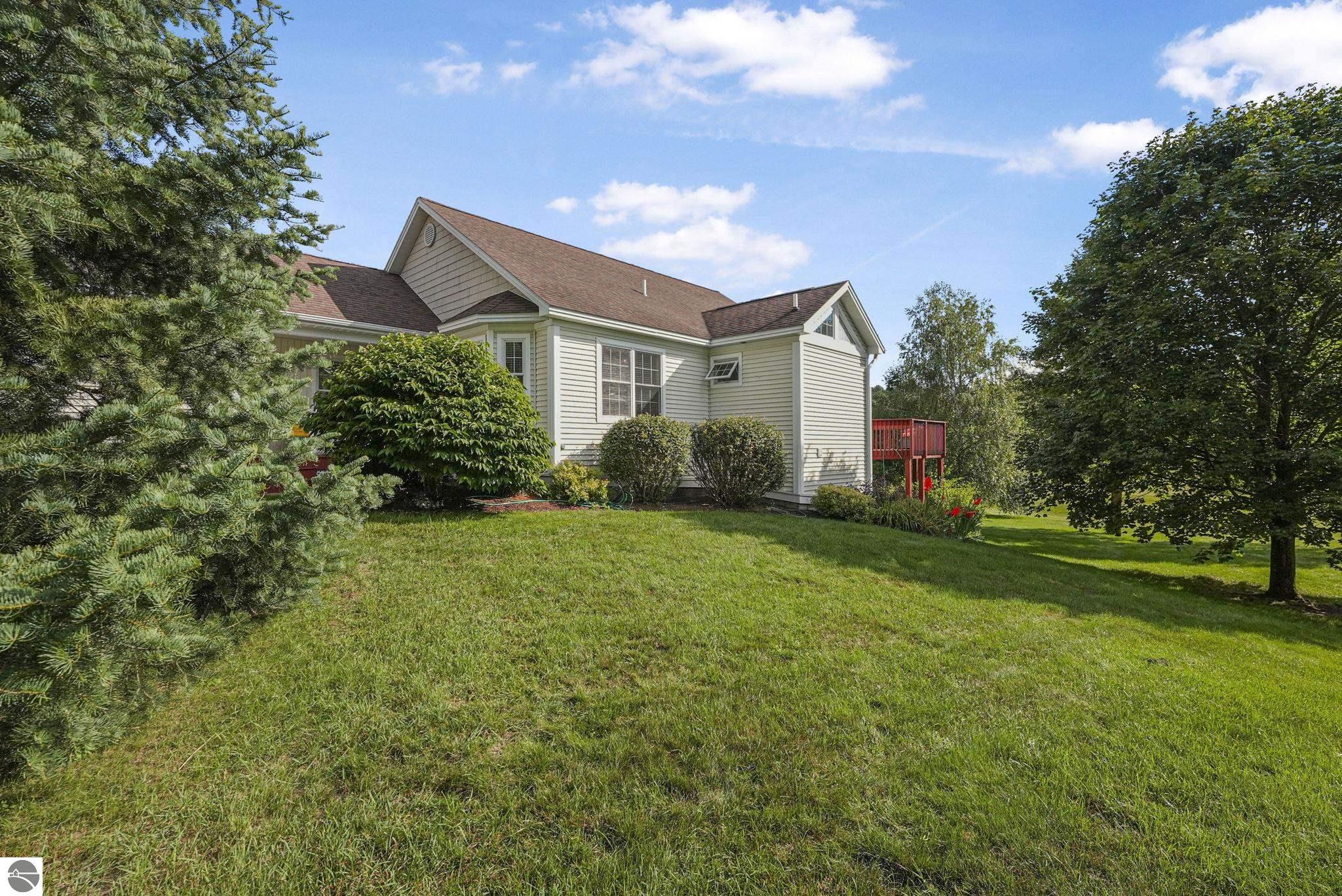 Traverse City, Michigan, 49685, United States, 3 Bedrooms Bedrooms, ,3 BathroomsBathrooms,Residential,For Sale,1943667