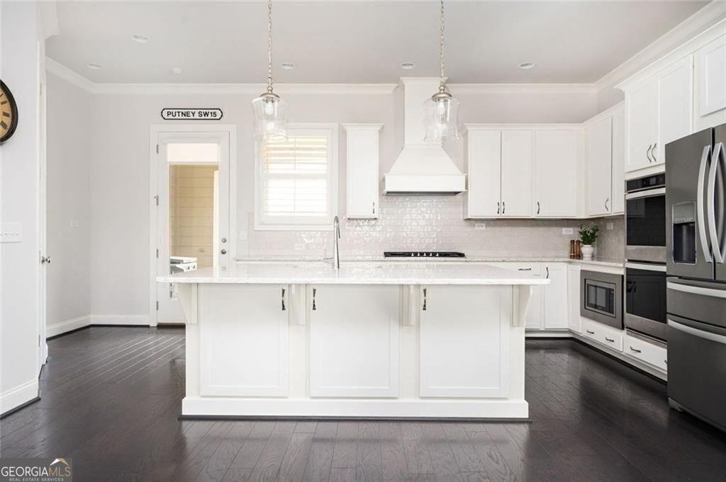 Alpharetta, Georgia, 30009, United States, 4 Bedrooms Bedrooms, ,4 BathroomsBathrooms,Residential,For Sale,1859050